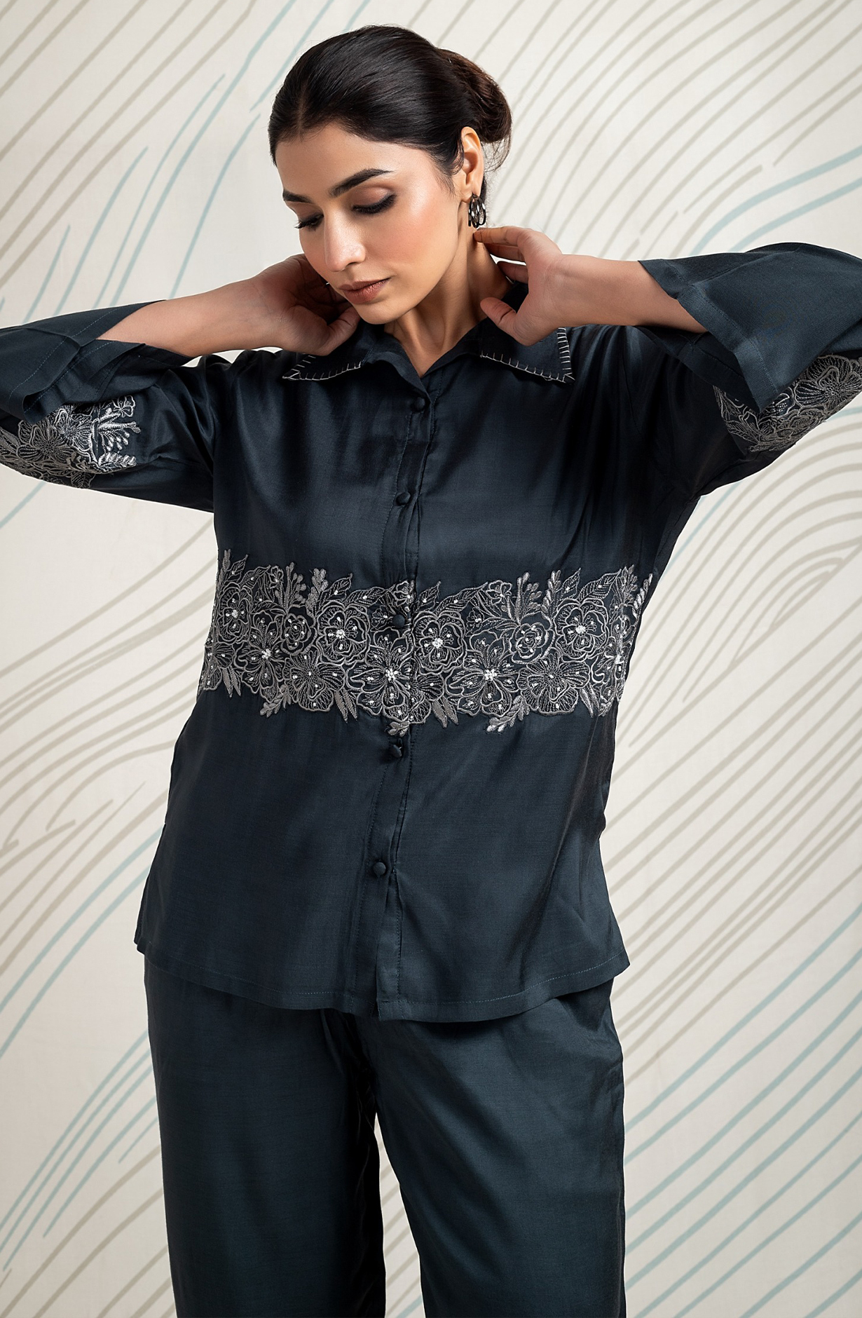 CLASSIC CONTRAST Muslin Embroidered Shirt Collar Neck Co-ord Set - CONNCDS005 - Available Size L XXL