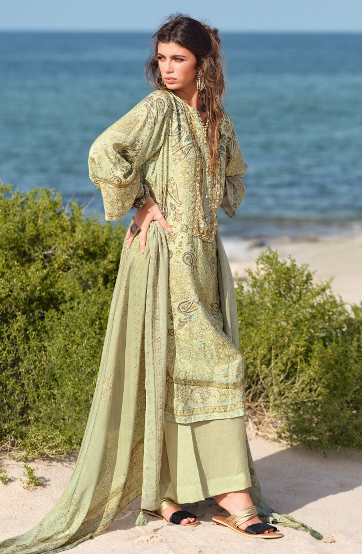 Crepe Unstitched Beautiful Suit - Set - CRECS02