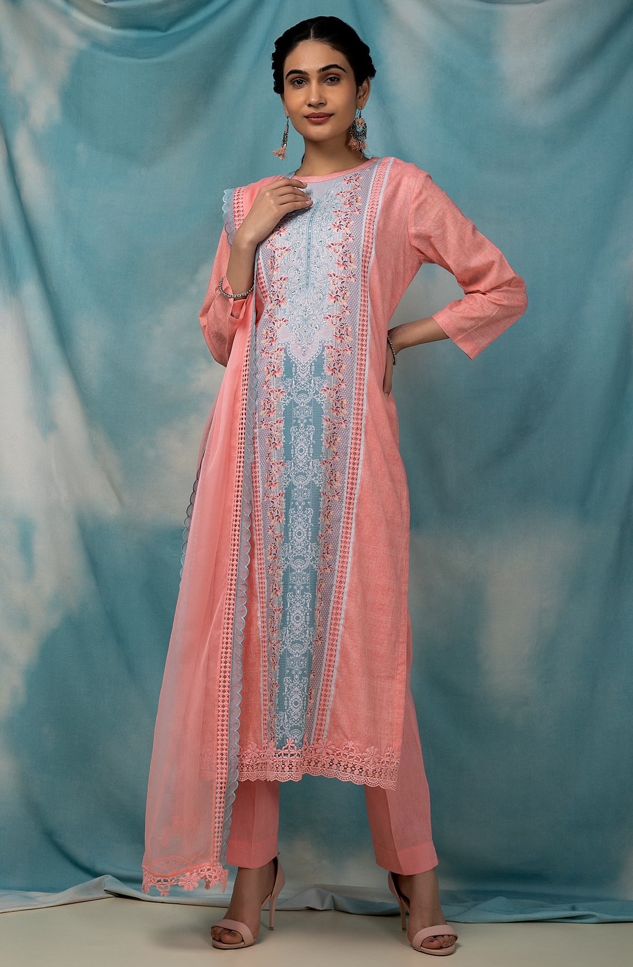 Pink Cotton Lawn Beautiful Printed with Lace Work Suit-sets - DEN1850A