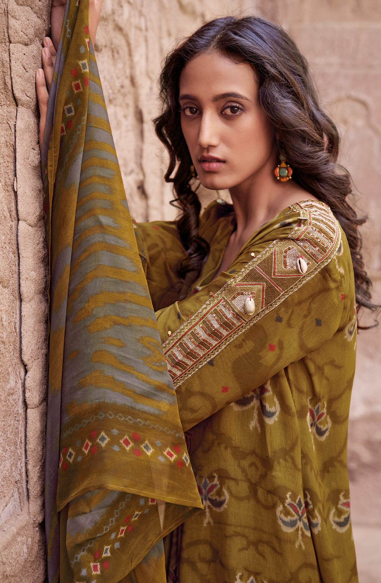 Mehndi Green Crepe Beautiful Digital Printed Unstitched Suit with Organza Dupatta - DIL3401D