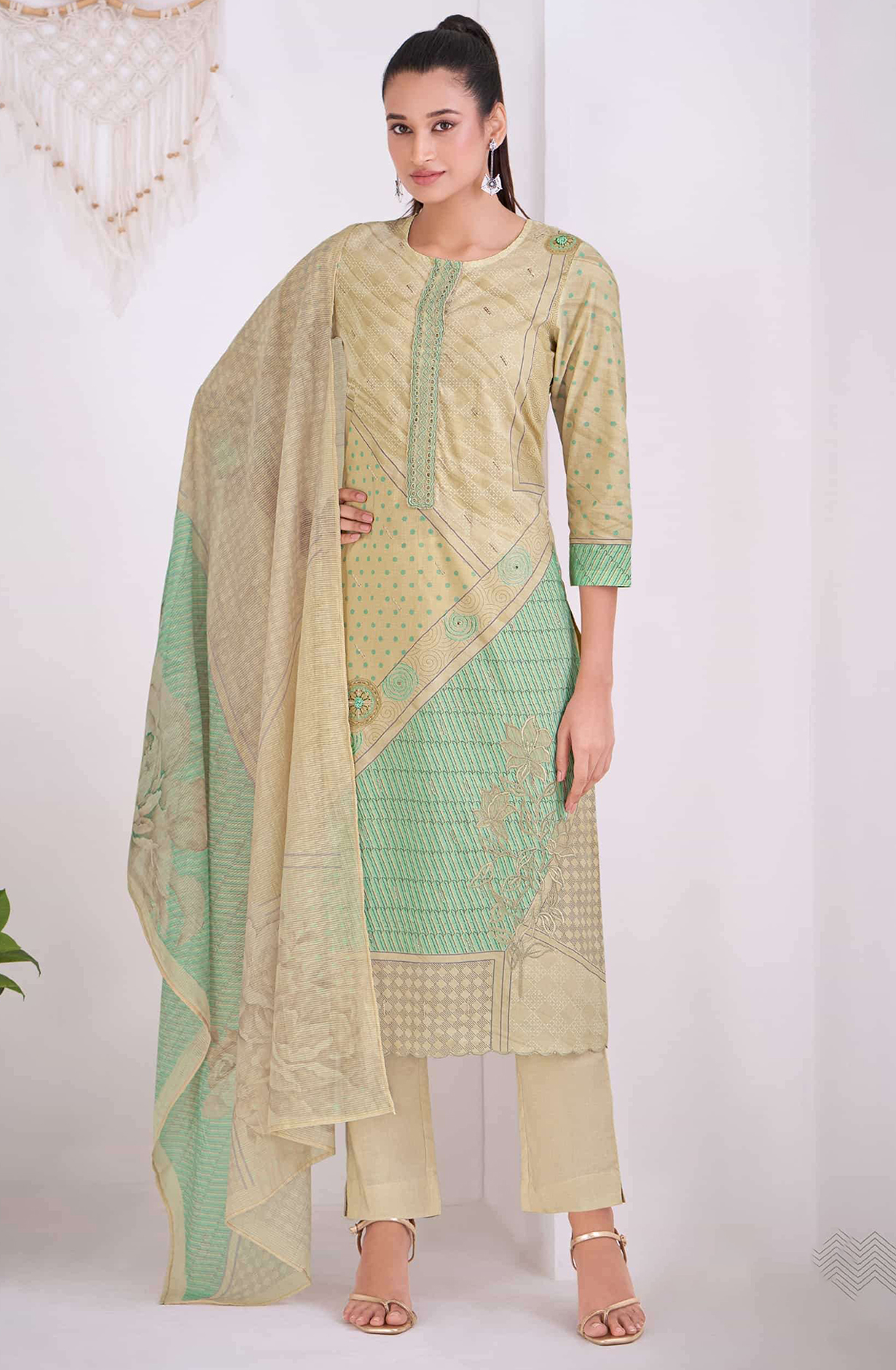 Green Pure Cotton Lawn Digital Printed Suit - DIV820
