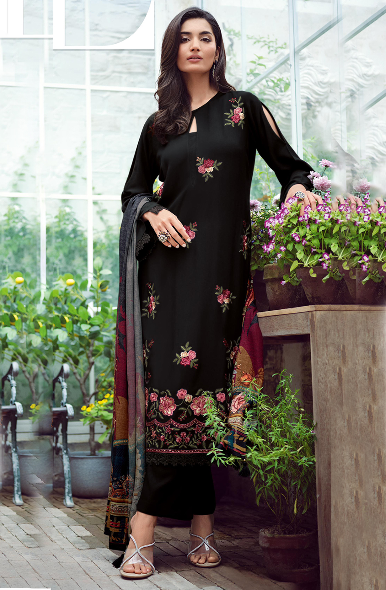 Black Viscose Muslin Suit with Dupatta - DREDM03