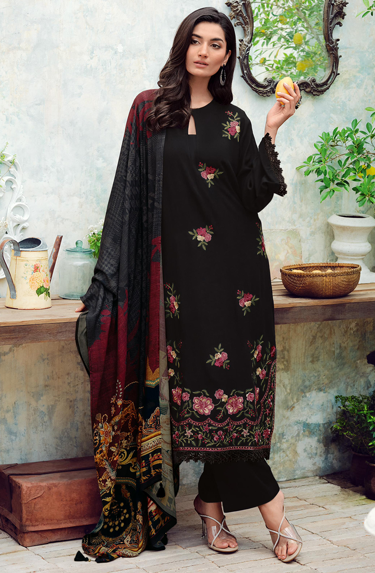 Black Viscose Muslin Suit with Dupatta - DREDM03