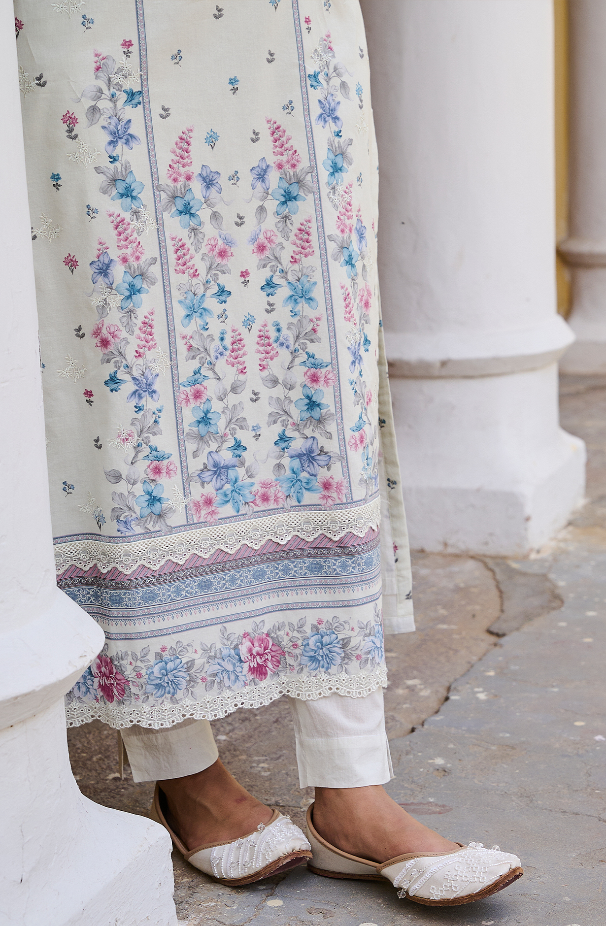 Exclusive Pure Cotton Off-white Blue Digital Printed Unstitched Suit with Chiffon Dupatta - MIG2234