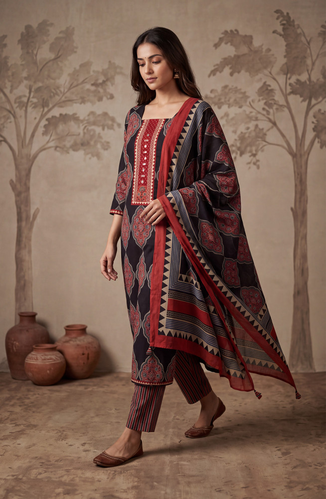 Image of Black Mul Chanderi Unstitched Suit Set with Beautiful Dupatta - 131-KE1805