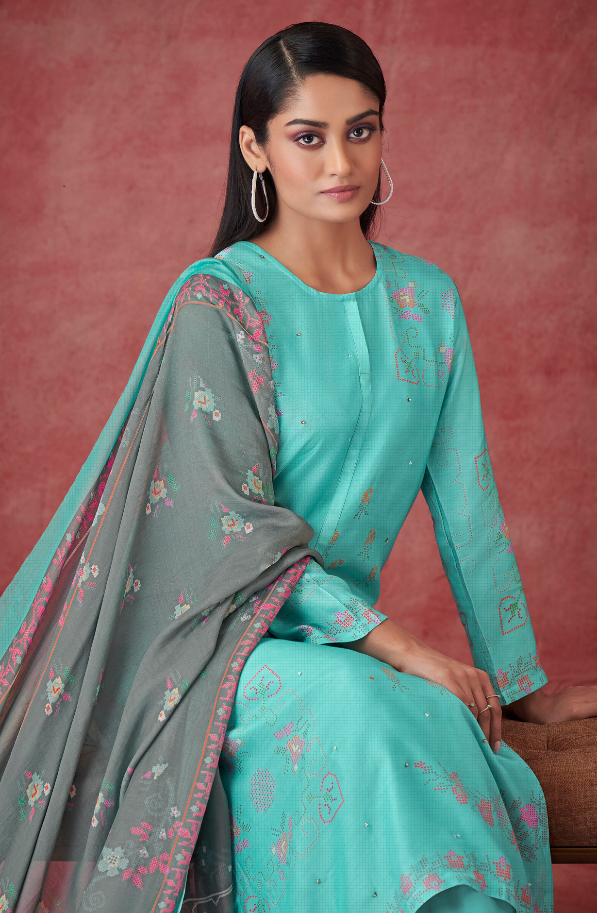 Firozi Muslin Silk Digital Printed Suit with Organza Dupatta - CRO768