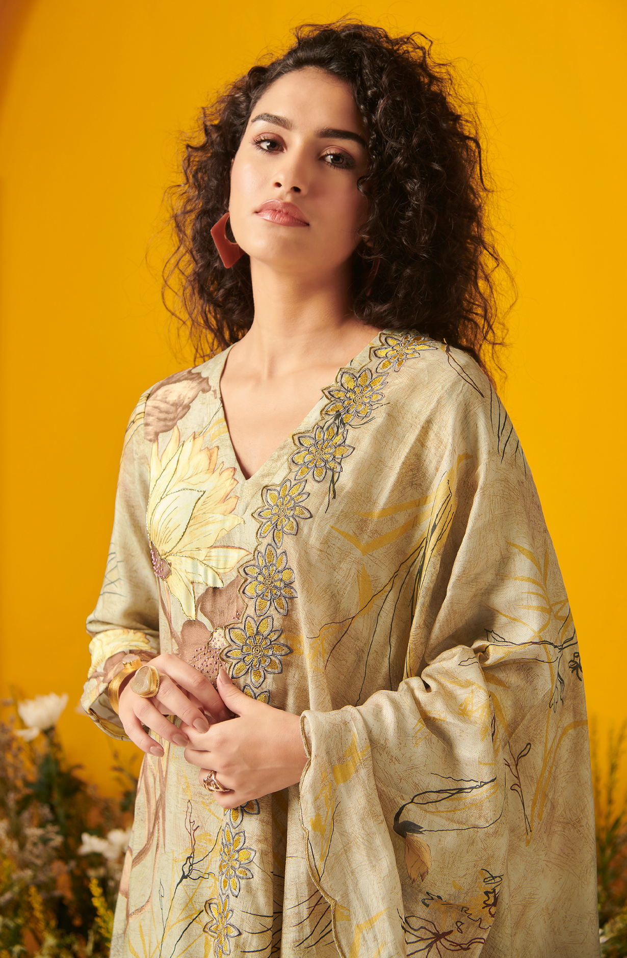 Pashmina Off-white Unstitched Salwar Kameez - FRE905