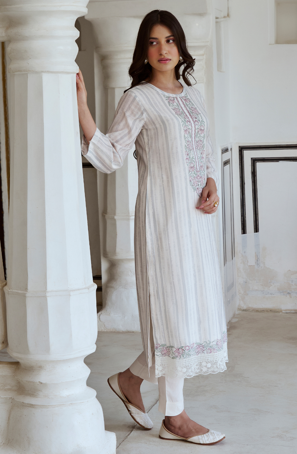 Cream and Grey Beautiful Pure Muslin Salwar Suit with Organza Dupatta - MAZ2220