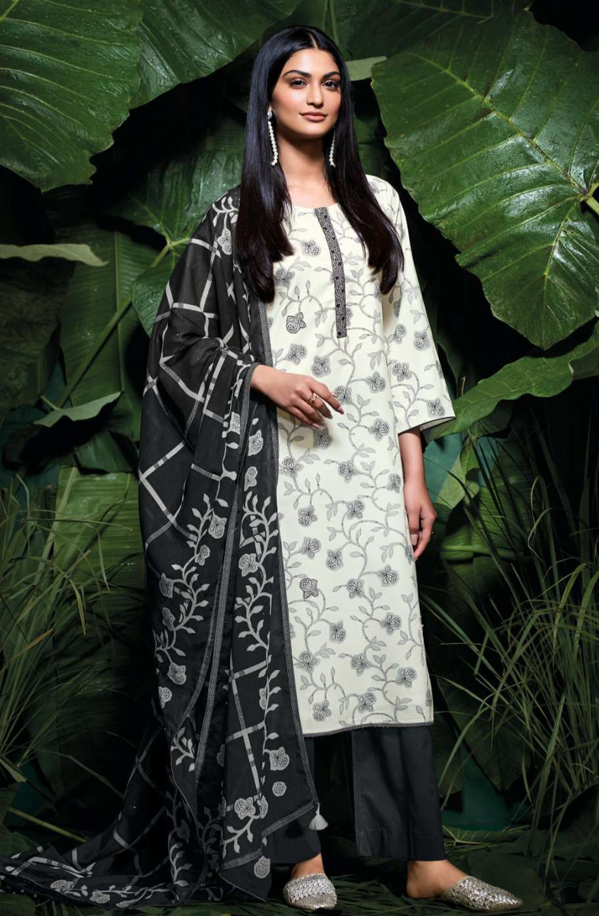 Black premium cotton Unstitched Suit Set with Dupatta - IRIAS4530A