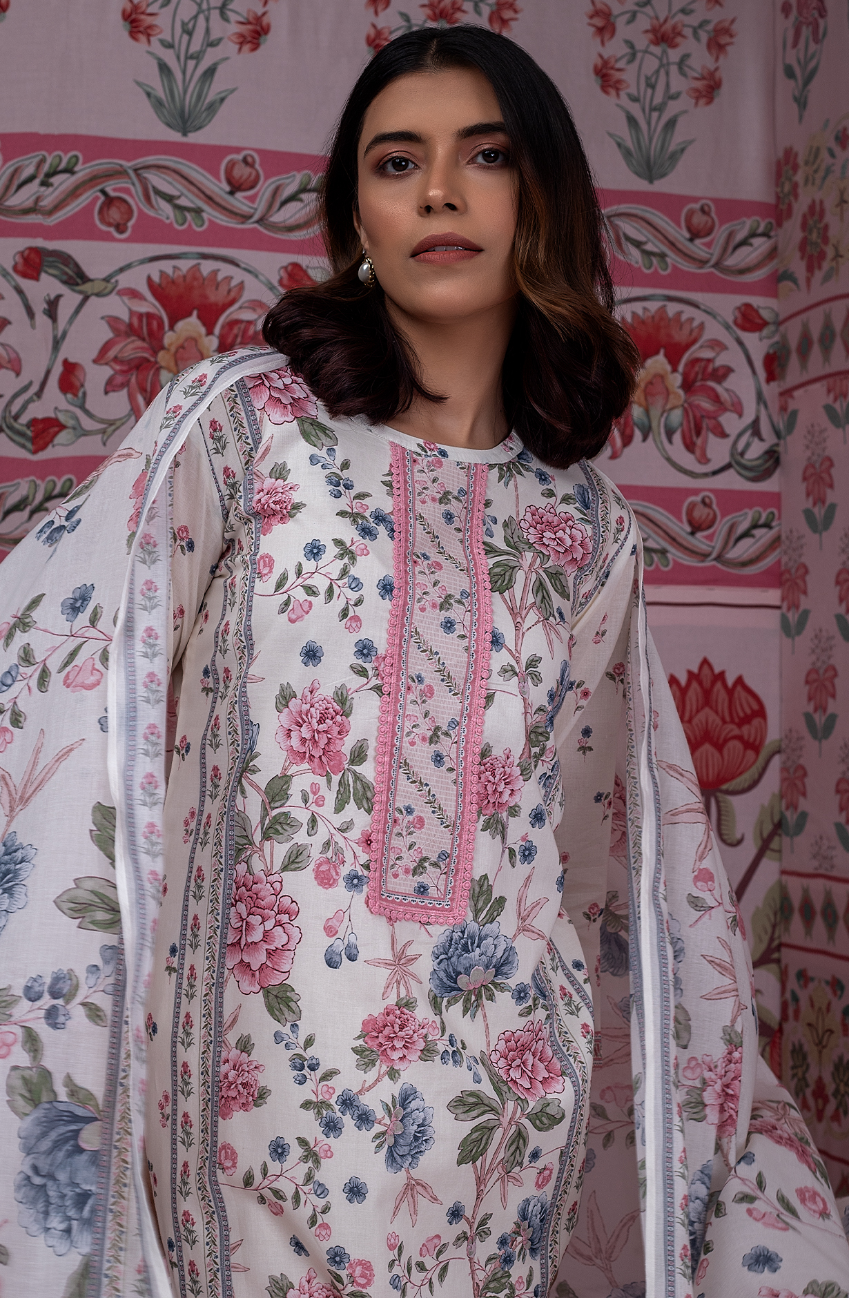 Pure Cotton Lawn Off-white and Multi Digital Printed Unstitched Suit with Lace Work - AFR2238