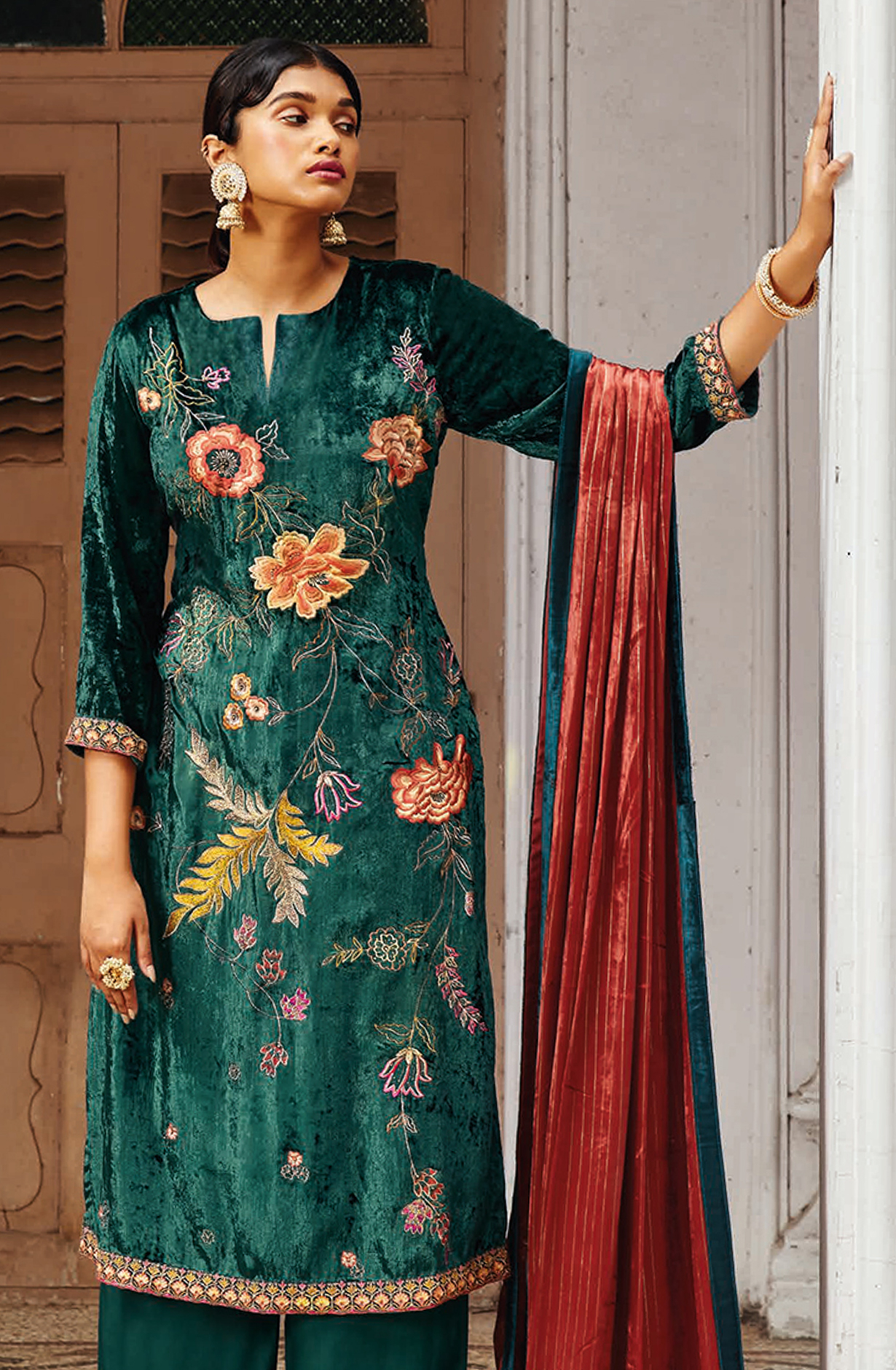 Bottle Green Beautiful Pure Velvet Unstitched Salwar Kameez with Dupatta - GHAC1538