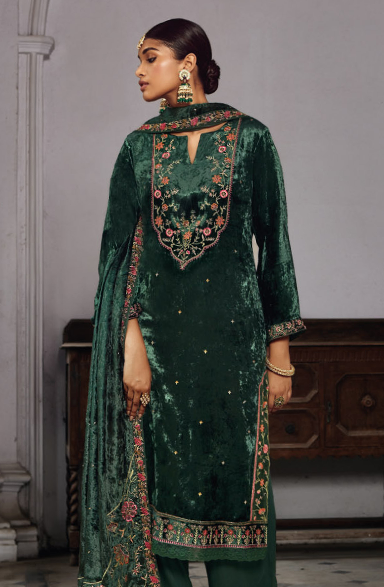 Bottle Green Beautiful Pure Velvet Unstitched Suit with Dupatta - MINC1522