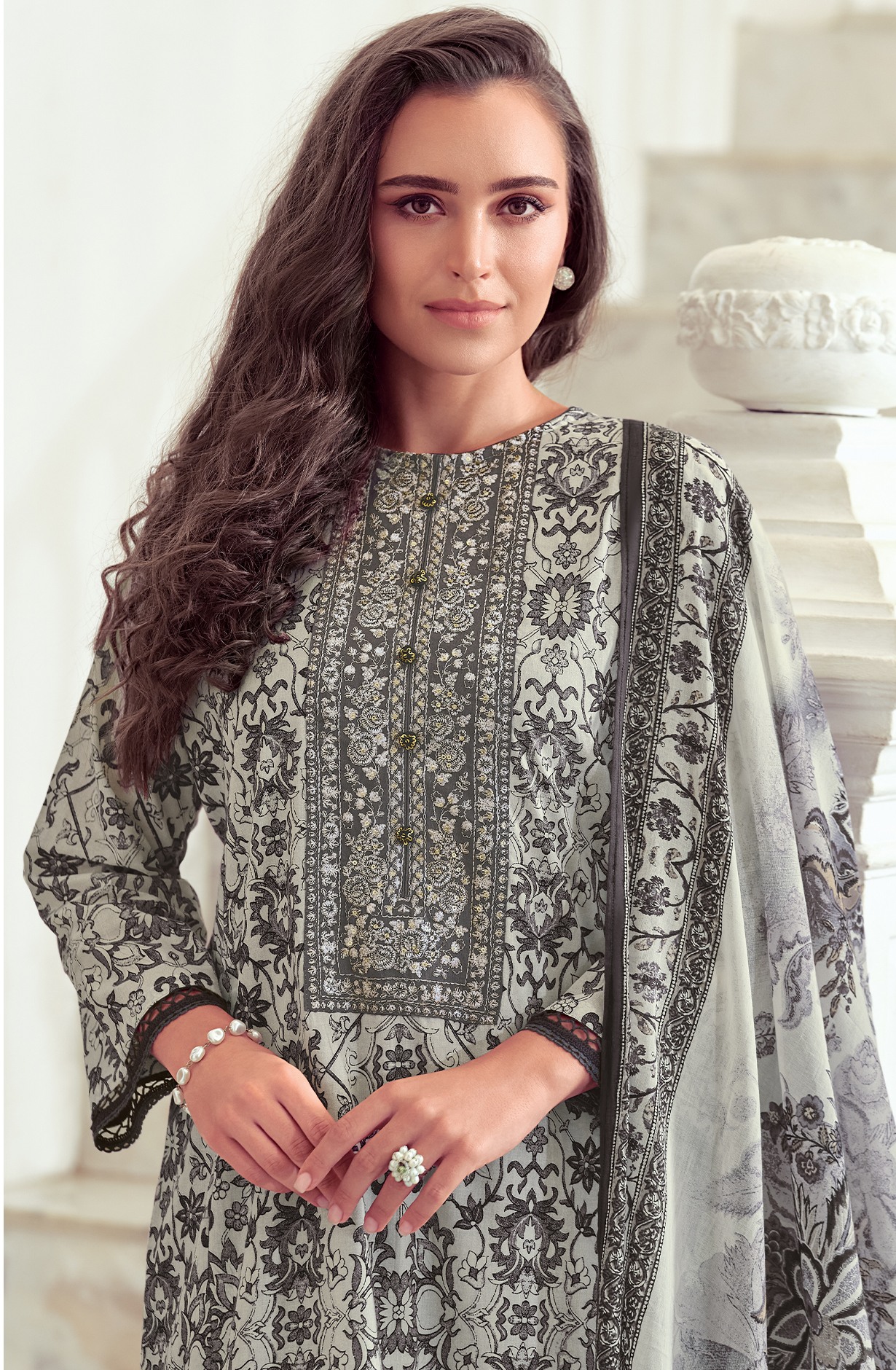 Off-white Grey Cotton Digital Printed Lace Work Unstitched Salwar Kameez - AVY02