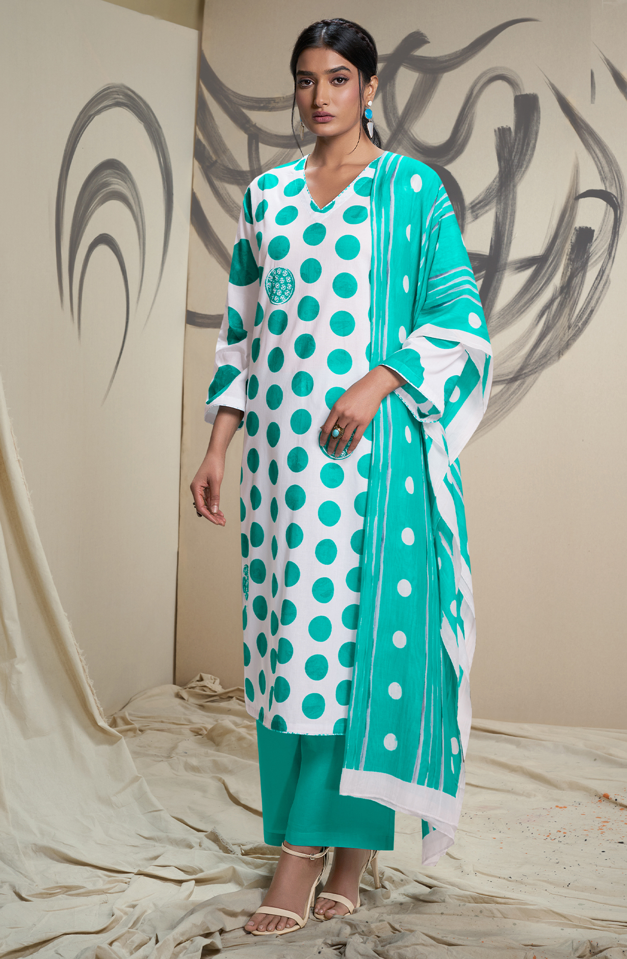 Turquoise Cotton Lawn Digital Printed Unstitched Suit with Embroidery Work - RUH780