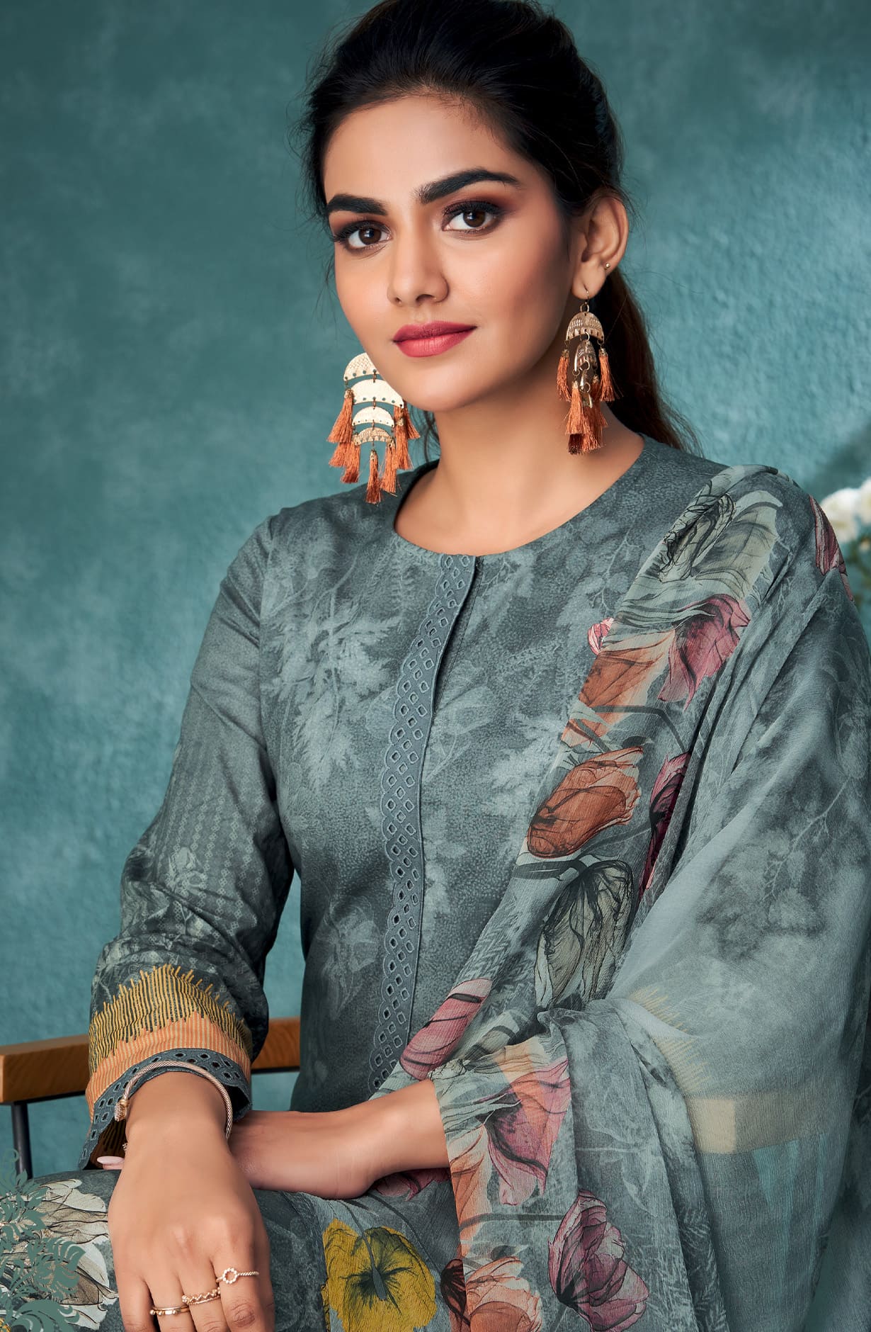 Grey Spun Winterwear Unstitched Salwar Kameez - ELE7112