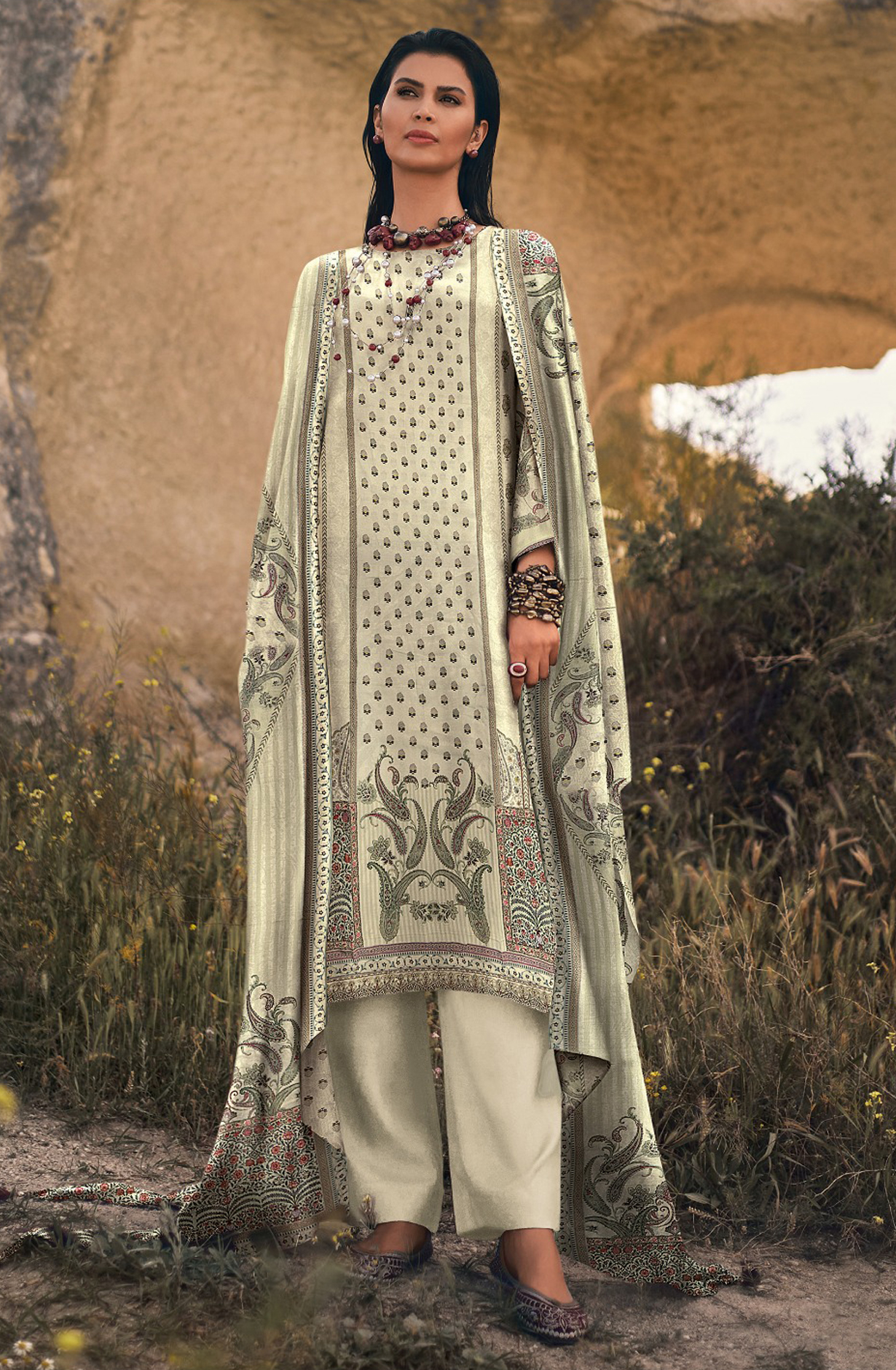 Beautiful Off-white Pashmina Unstitched Suit with Dupatta - ENCEB01