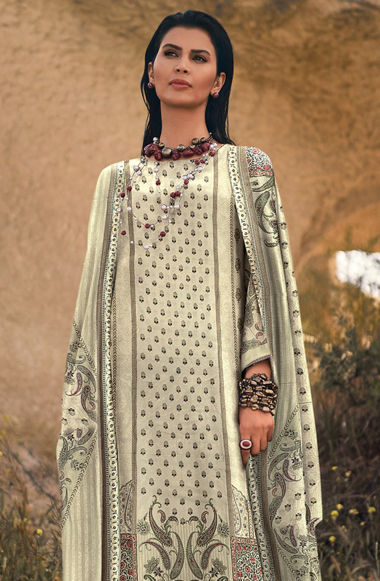 Beautiful Off-white Pashmina Unstitched Suit with Dupatta - ENCEB01