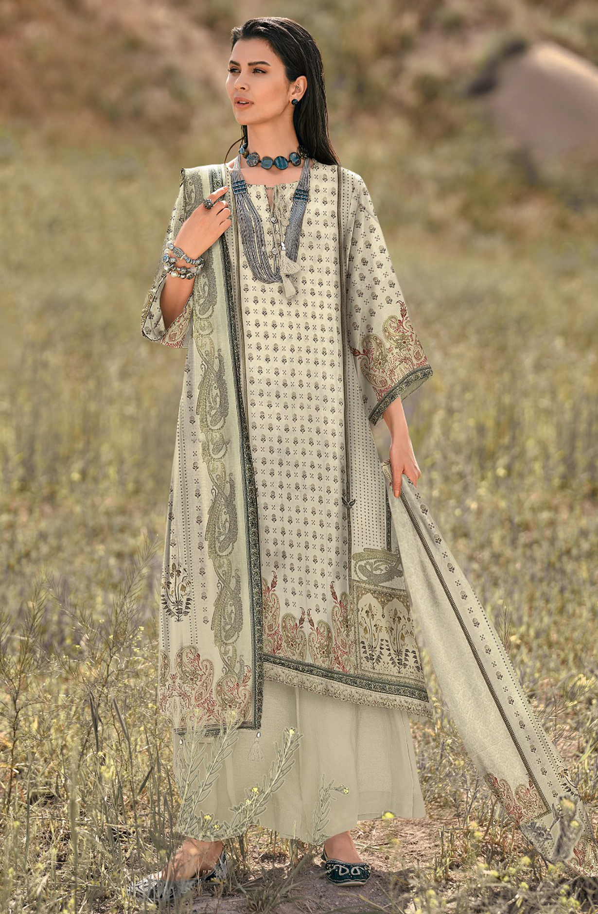 Beautiful Off-white Pashmina Unstitched Suit with Dupatta - ENCEB02