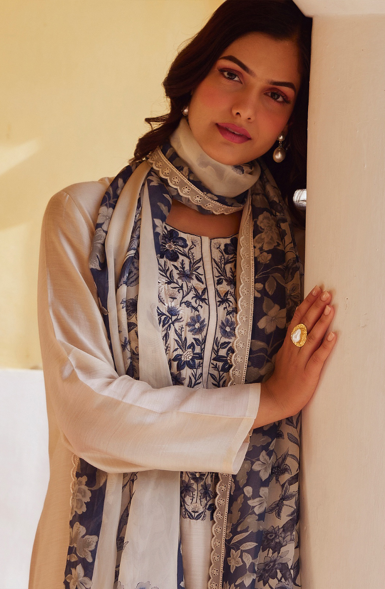 Pure Muslin Salwaar Kameez with Organza Dupatta - FAN2203B