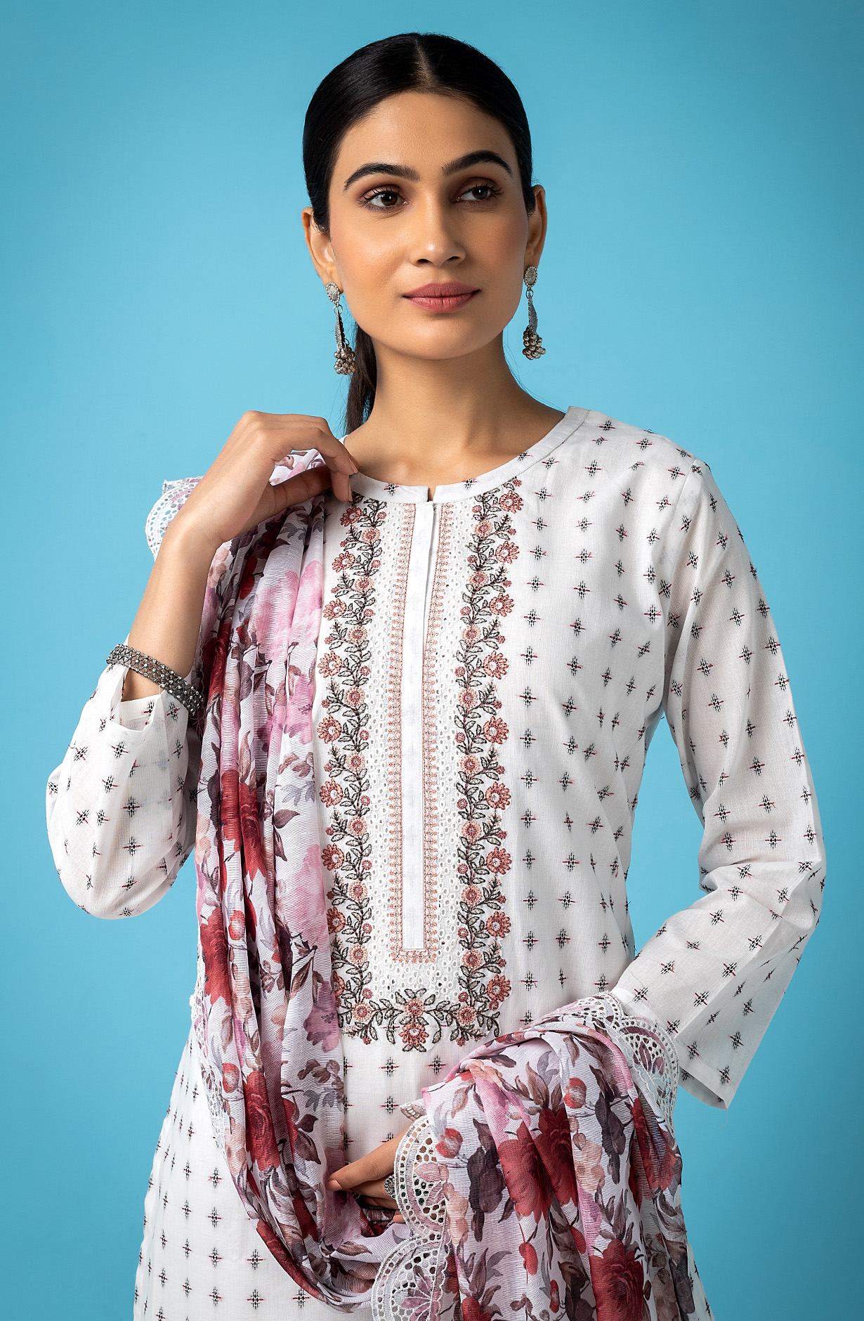 White and Black Cotton Exclusive Dobby Printed Salwar Kameez - FAR1878