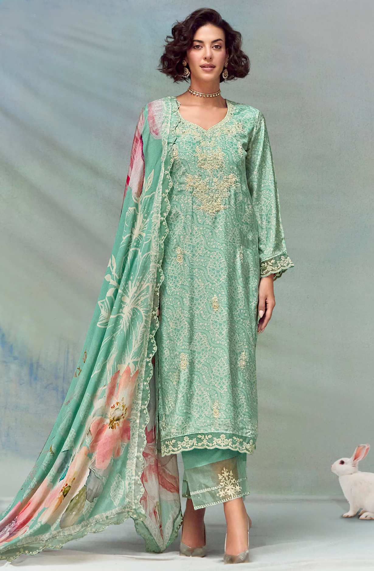 Green Muslin Printed Suit Set with Dupatta- FLO9691