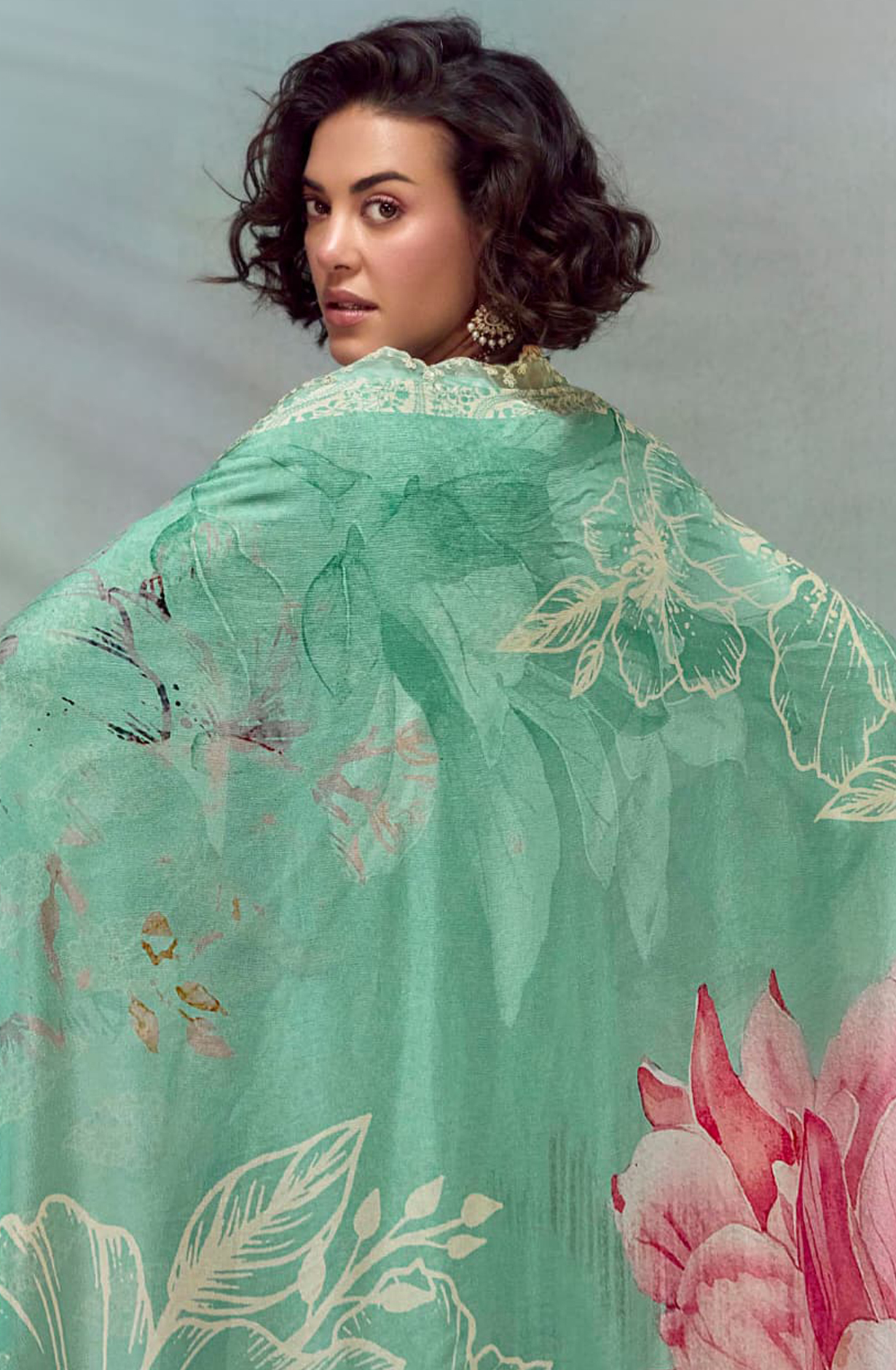 Green Muslin Printed Suit Set with Dupatta- FLO9691