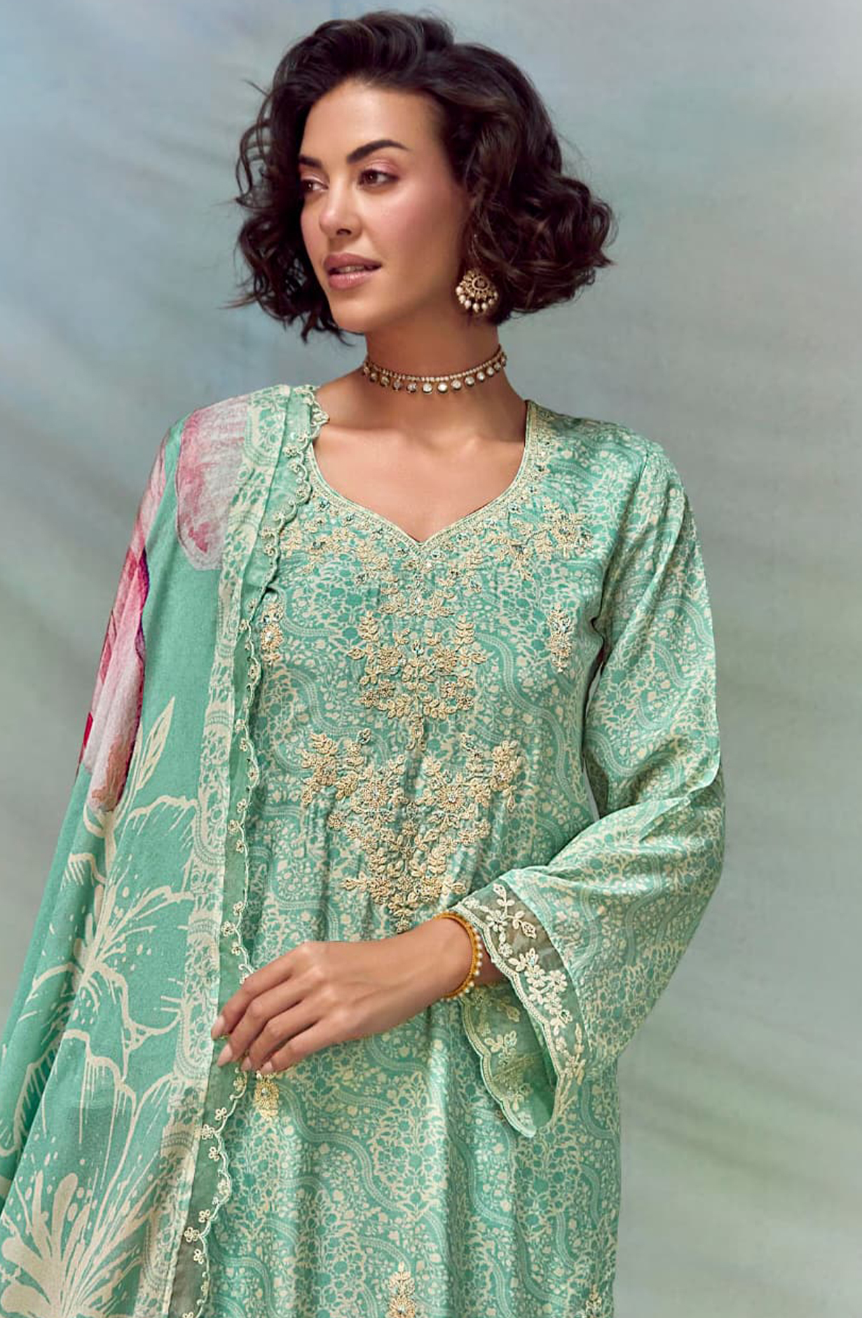 Green Muslin Printed Suit Set with Dupatta- FLO9691