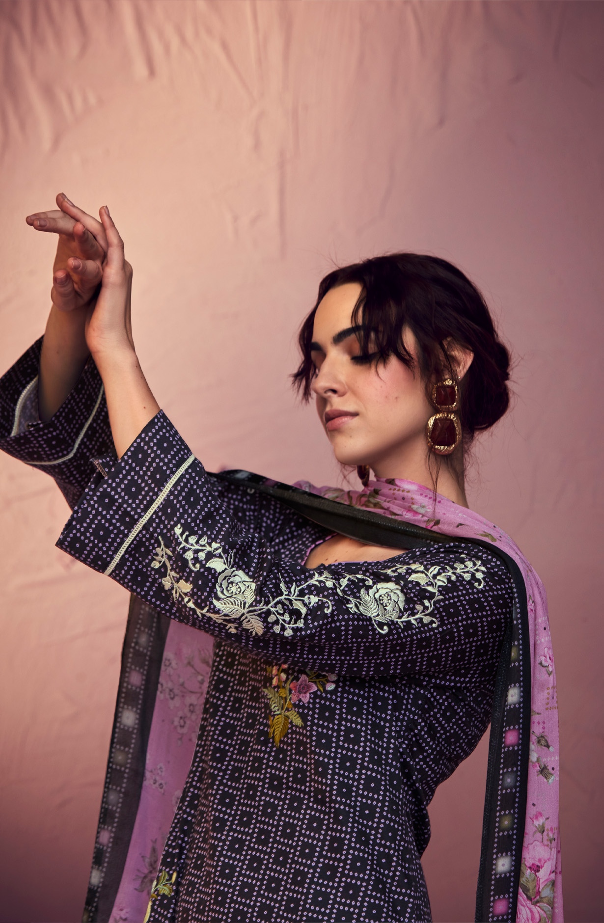 Black Cotton Beautiful Bandhej Print with Embroidery Salwar Suit - GAR9117