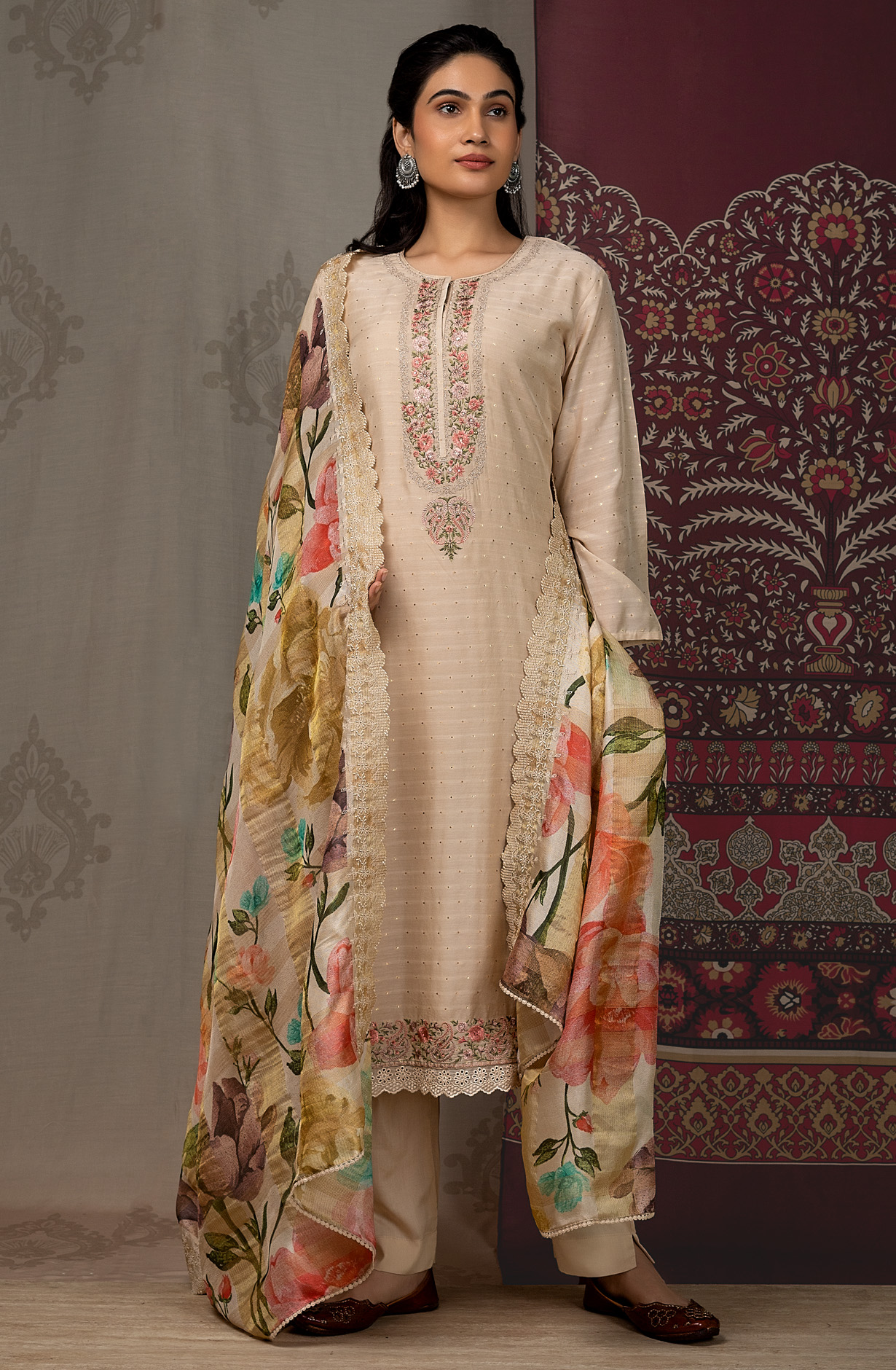 Beige Muslin Beautiful Salwar Kameez with Organza Dupatta - GLO1852