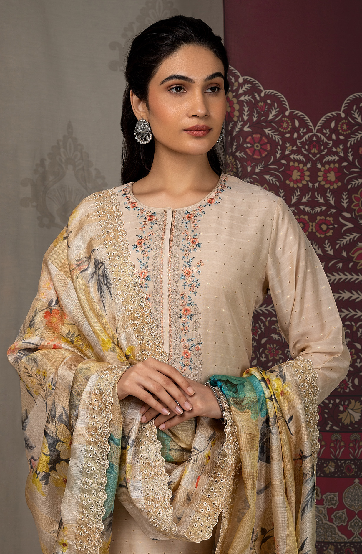 Beige Muslin Beautiful Salwar Kameez with Organza Dupatta - GLO1853