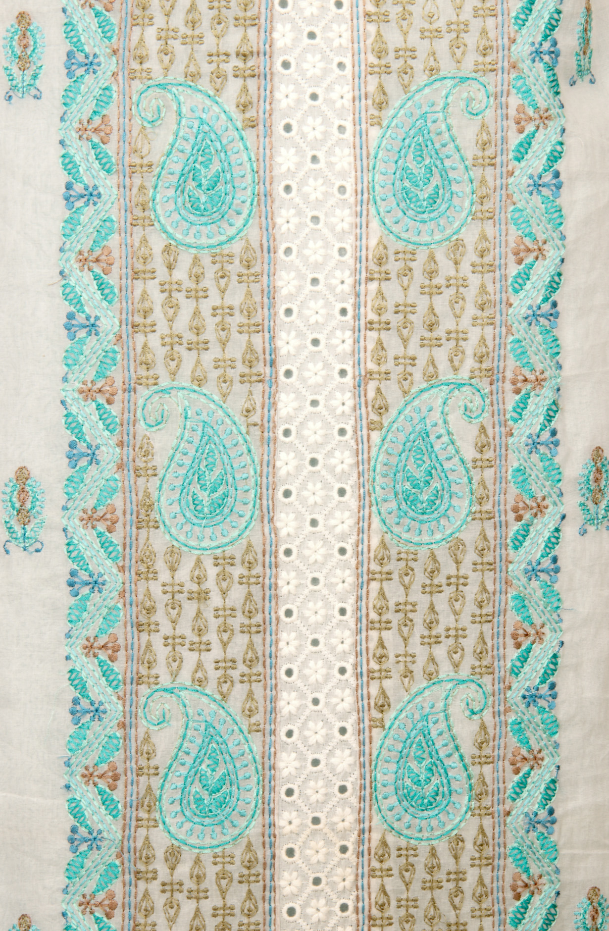 White Cotton Embroidered Salwar Kameez with Chiffon Dupatta - GOO1940B