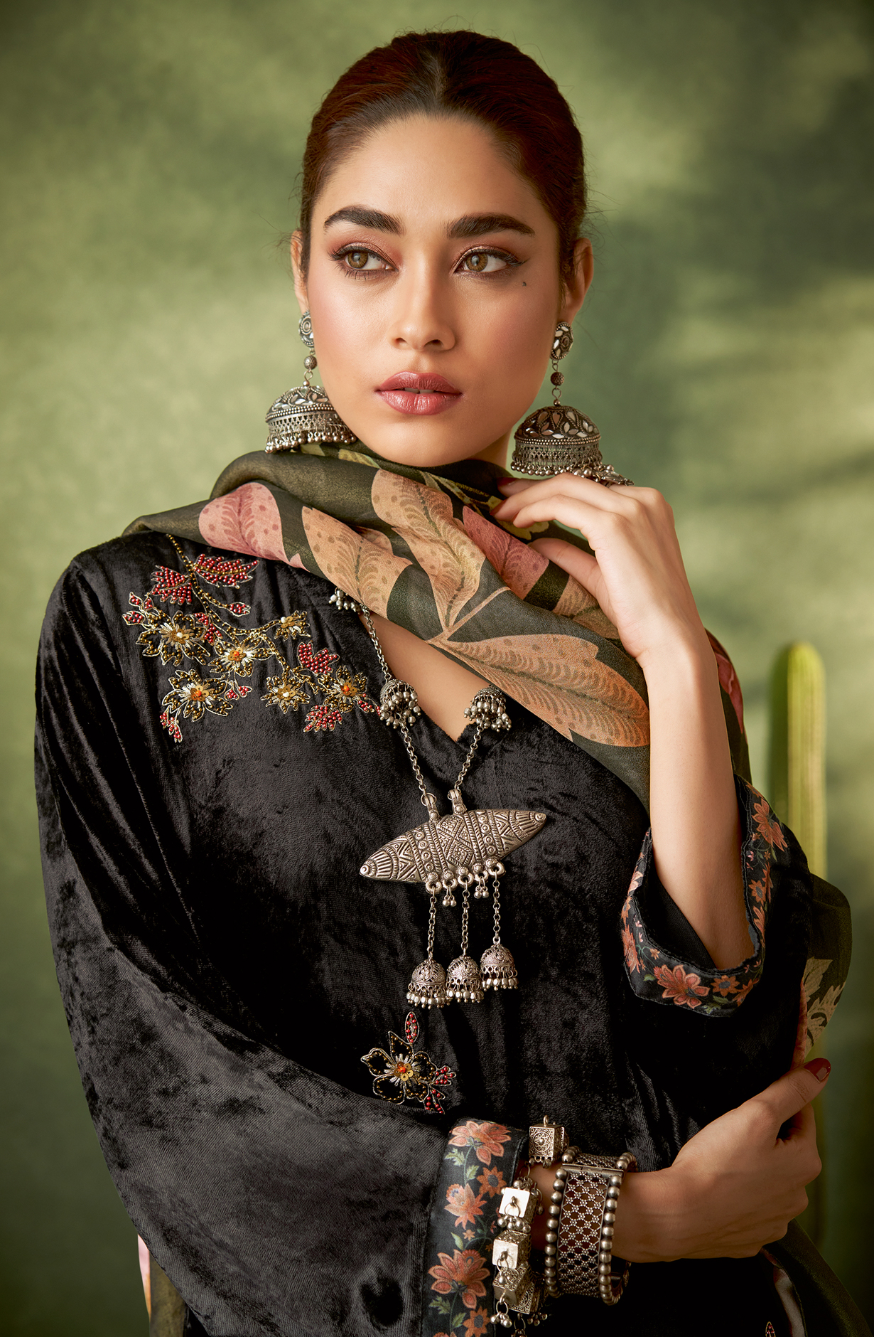 Black Designer Velvet Salwar Kameez with Embellished Work - GUL352