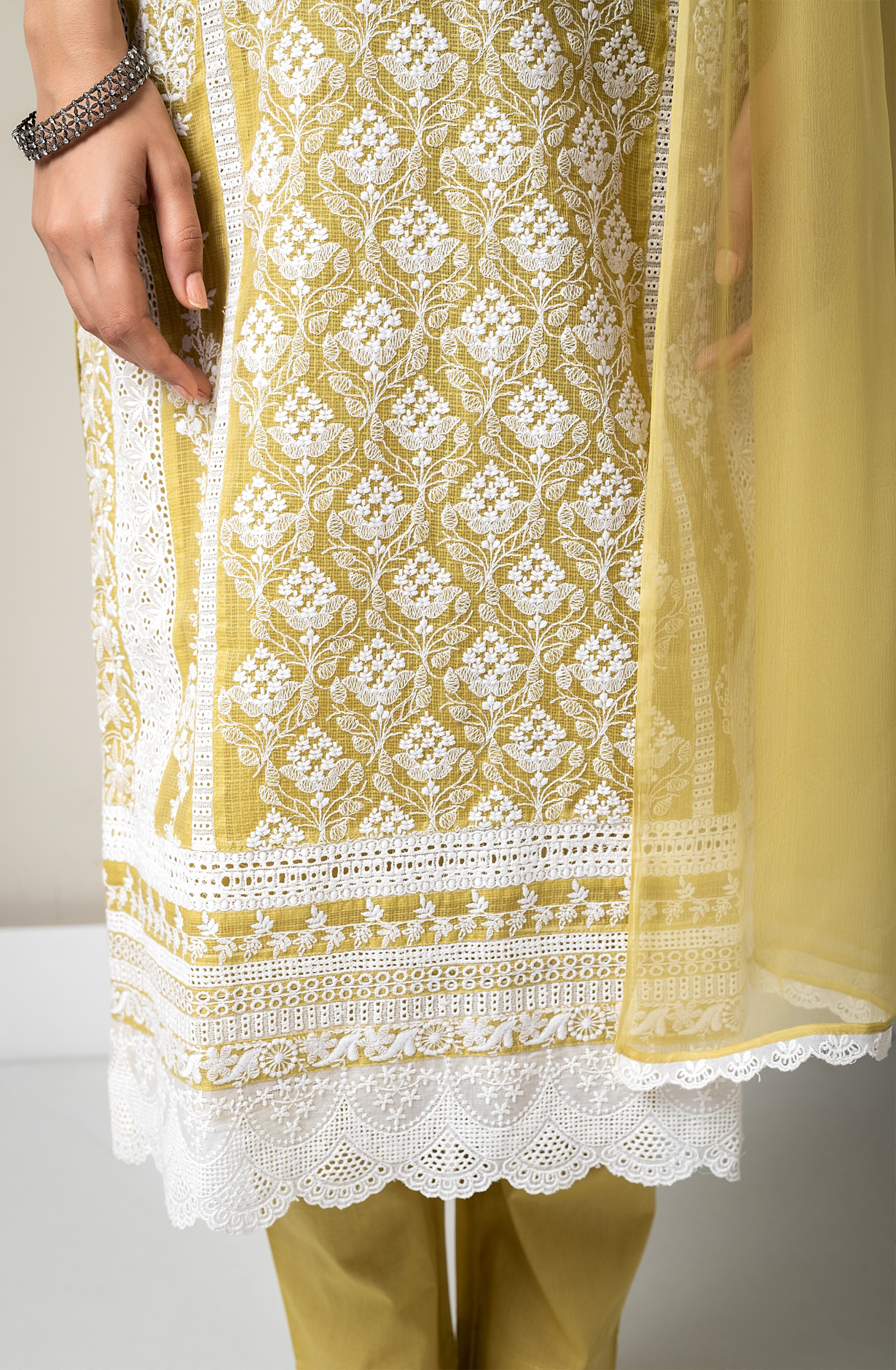 Mehndi Beautiful Embroidered Kota Suit with Chiffon Dupatta - GUN1932A