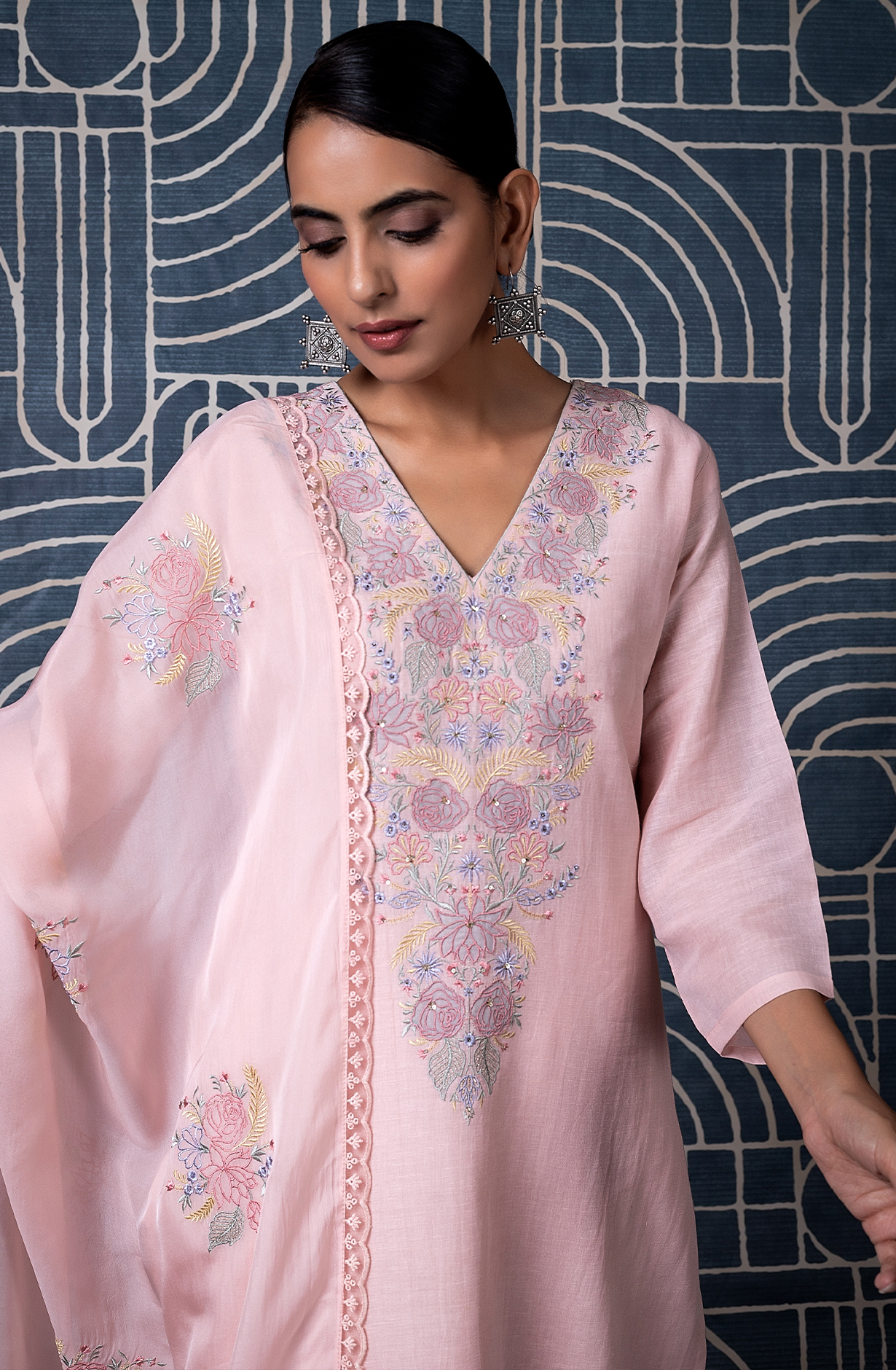 Pink Linen Embroidered Salwar Kameez with Organza Dupatta - HAZ2192C
