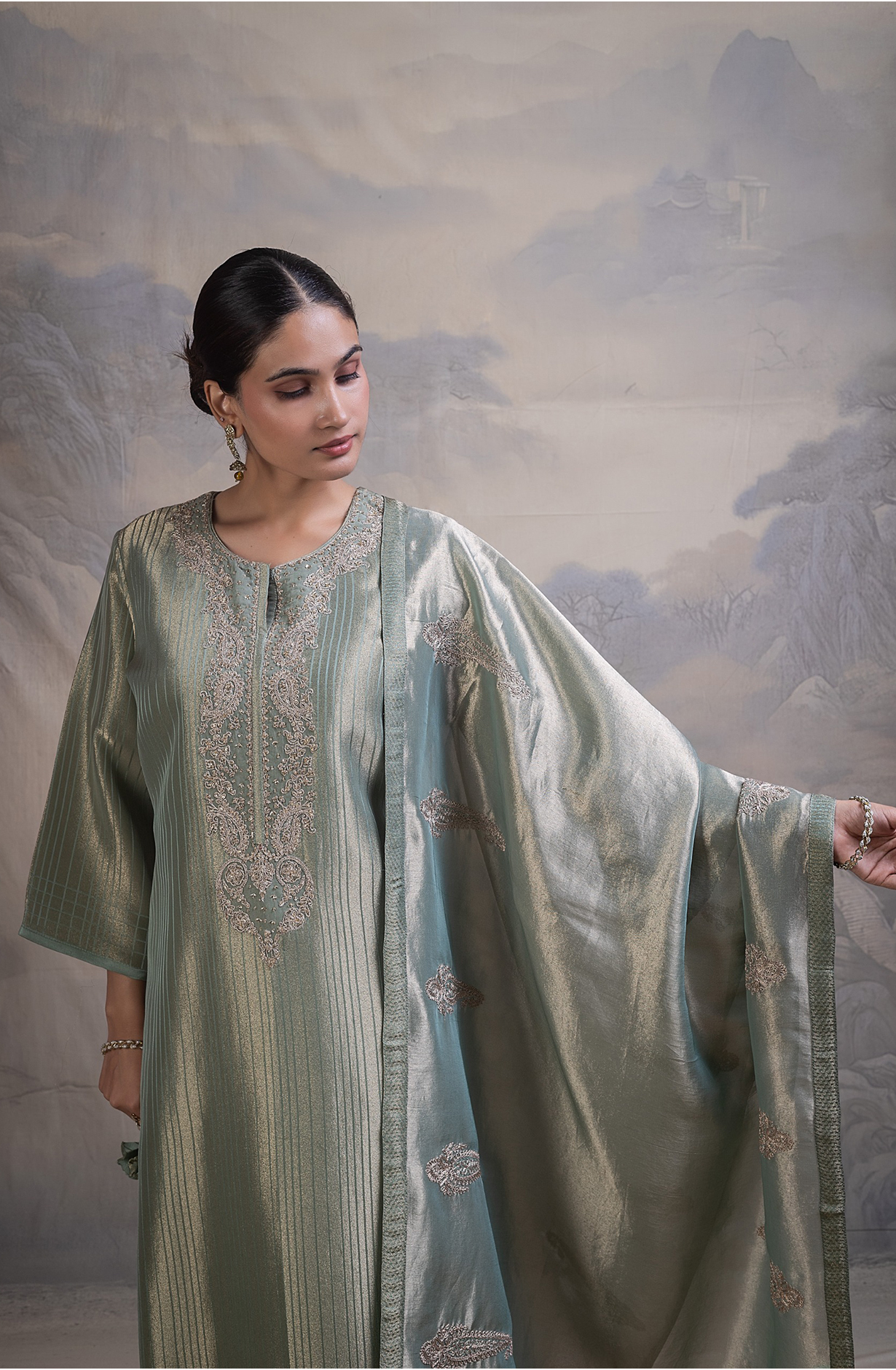 Green Ziraf silk jacquard Unstitched Suit with Beautiful Dupatta- R157-SPR2769
