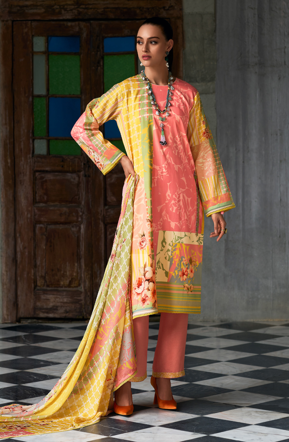 Peach Cotton Voile Digital Printed Suit with Dupatta - HUEH0S01