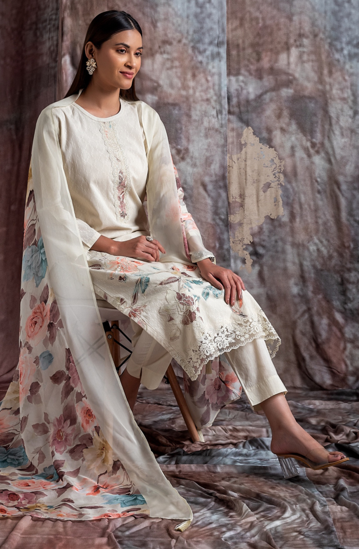 Cotton Suit Set with Beautiful Organza Dupatta - HUM2399B