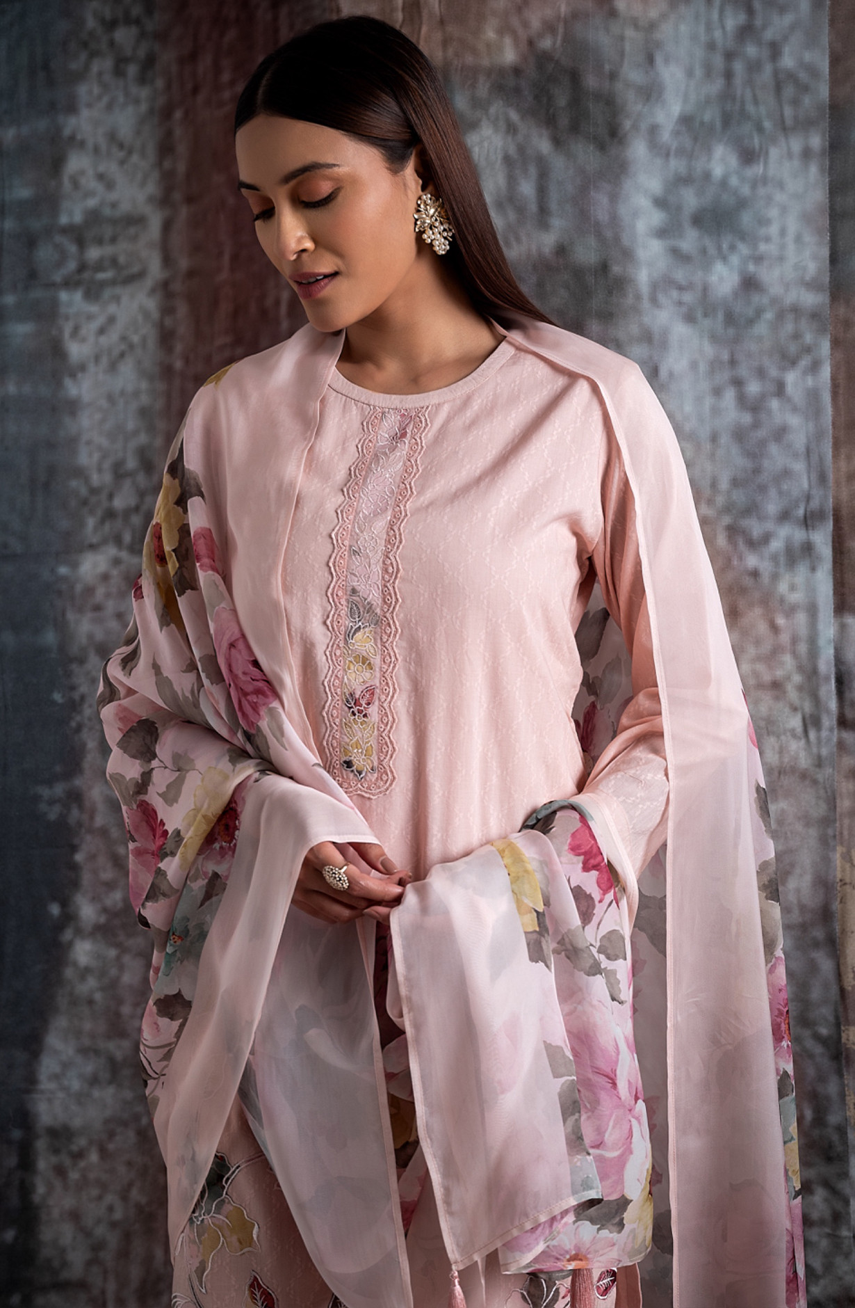 Cotton Suit Set with Beautiful Organza Dupatta - HUM2399C