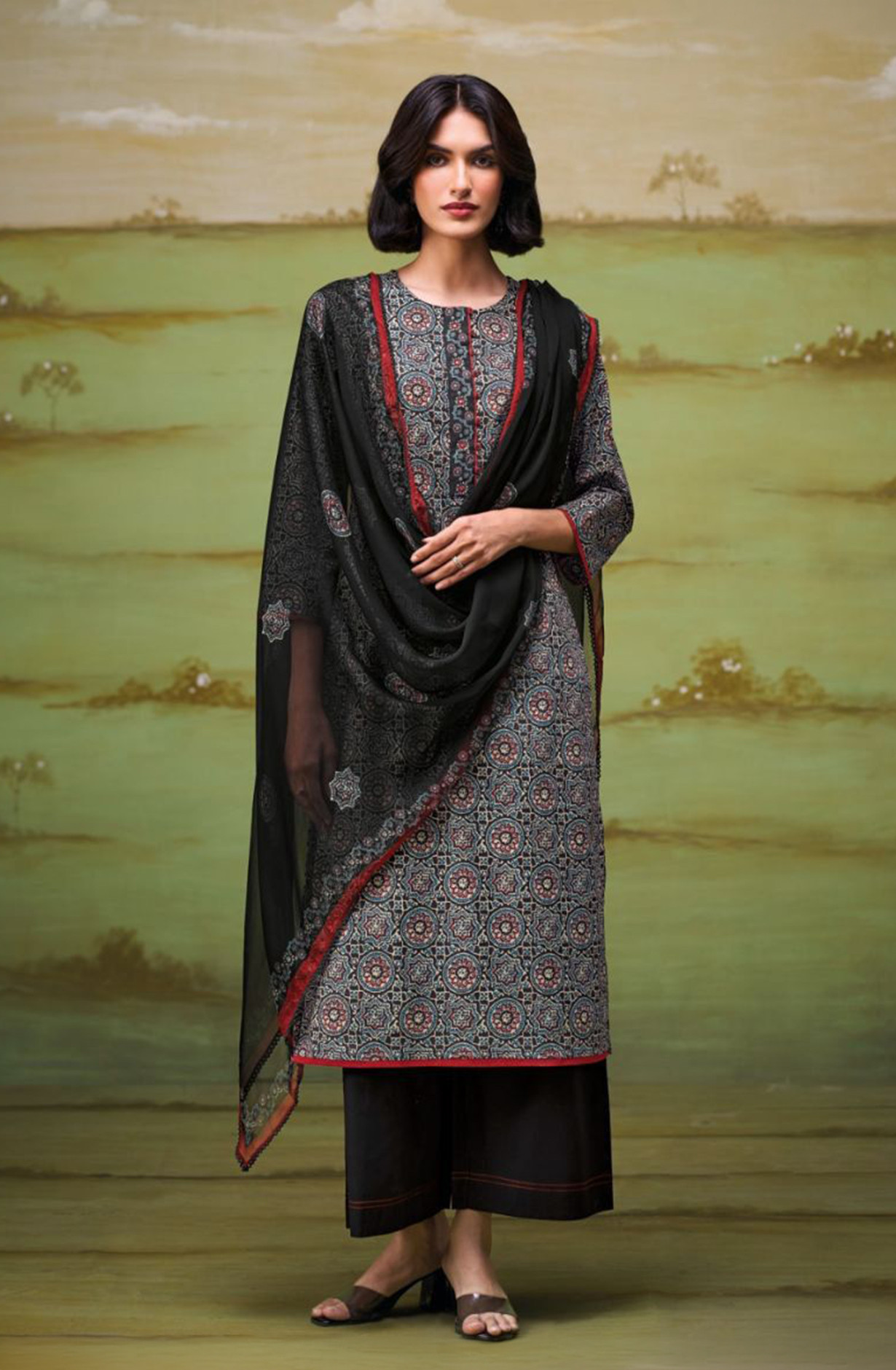 Black Premium Cotton Unstitched Suit Set with Beautiful Dupatta - ISHS4477A