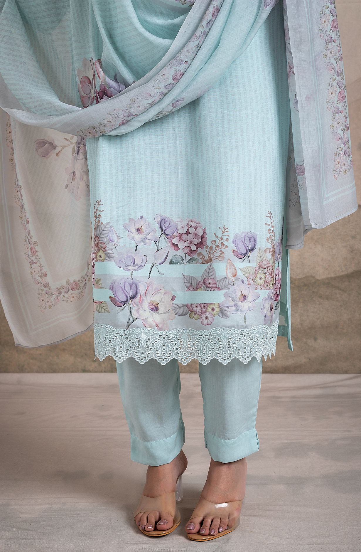 Turquoise Exclusive Beautiful Pure Muslin Unstitched Salwar Suit Dupatta - ITH2257A