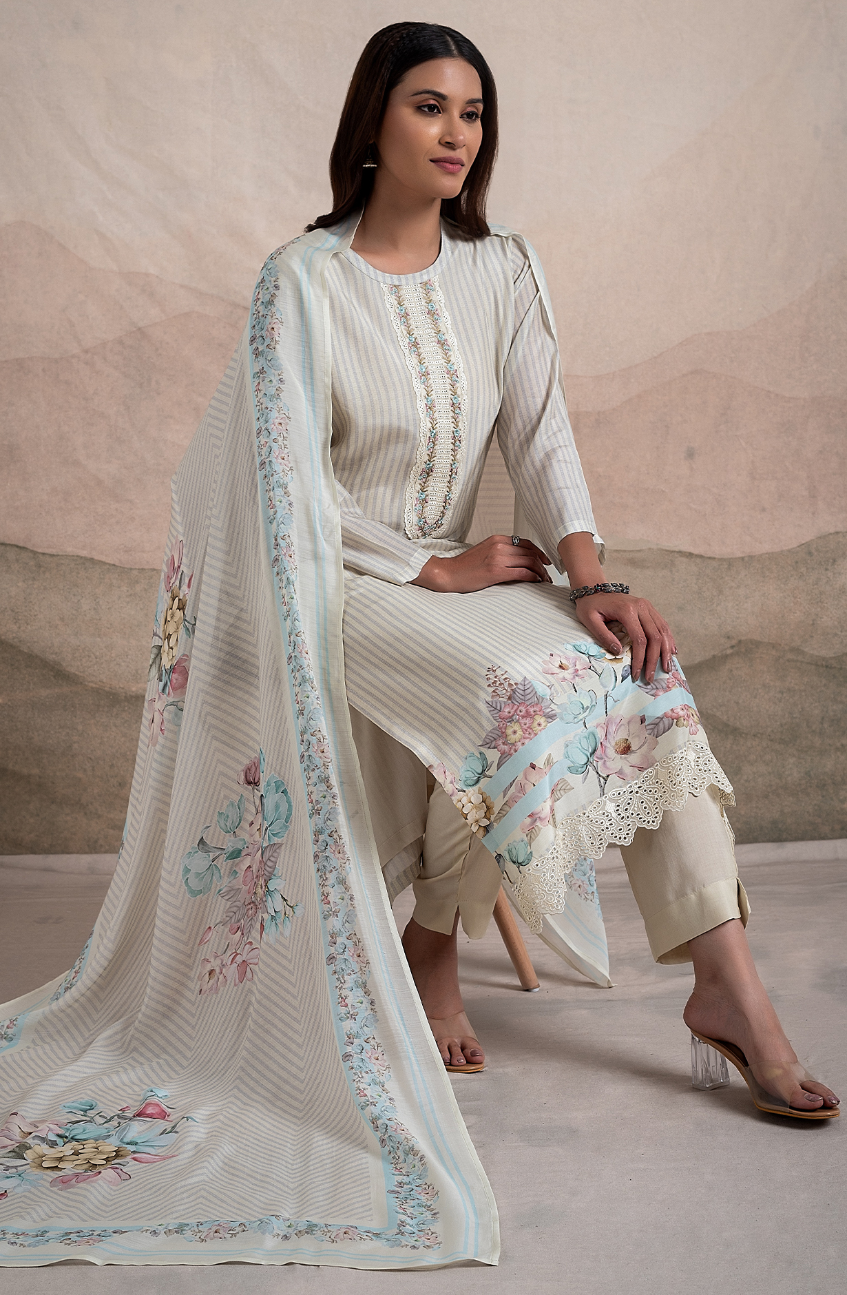 Yellow Exclusive Beautiful Pure Muslin Unstitched Salwar Suit Dupatta - ITH2257C