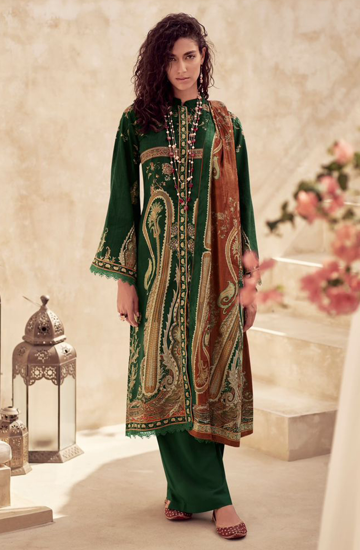Bottle Green Beautiful Velvet Unstitched Printed Salwar Kameez - IZH42006