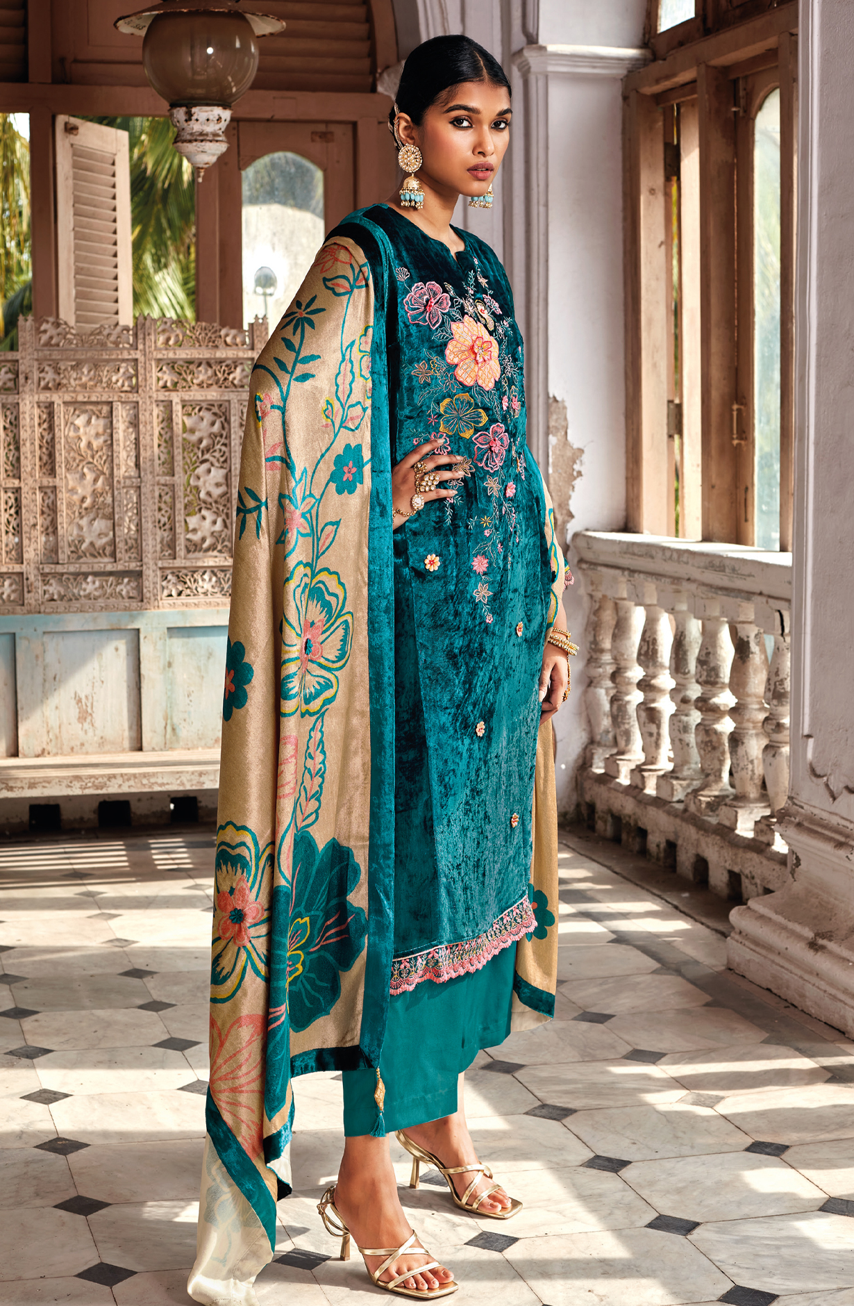 Firozi Designer Wedding Wear Luxe Velvet Suit-sets - JHAC1528
