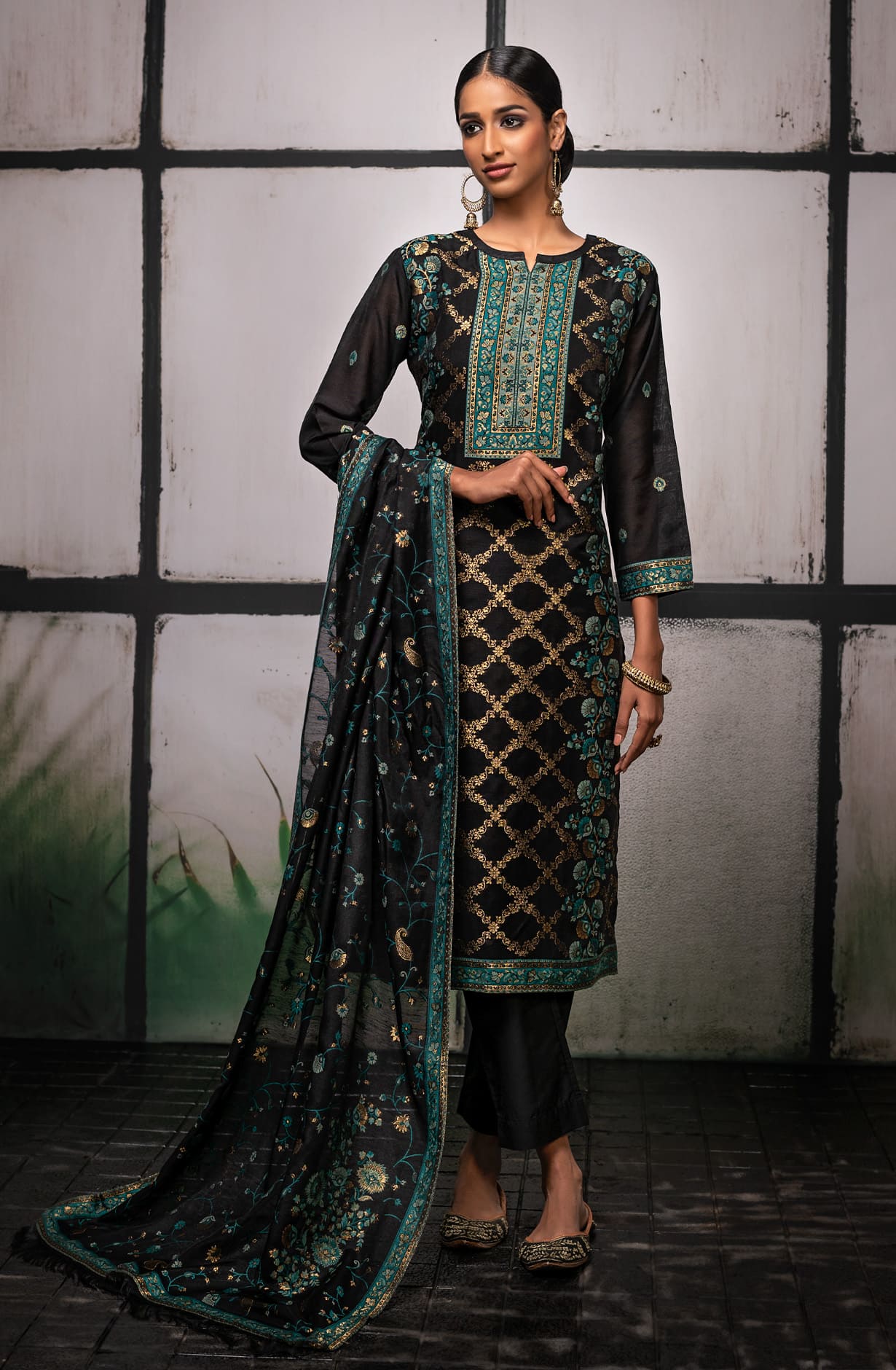Designer Black Chanderi Silk Exclusive Unstitched Salwar Kameez Suit-set - KAS1571C