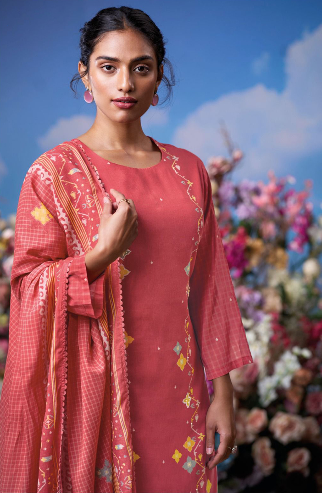 Red Mul Cotton Suit Set with Mul Cotton Printed Dupatta- KOYS3592D