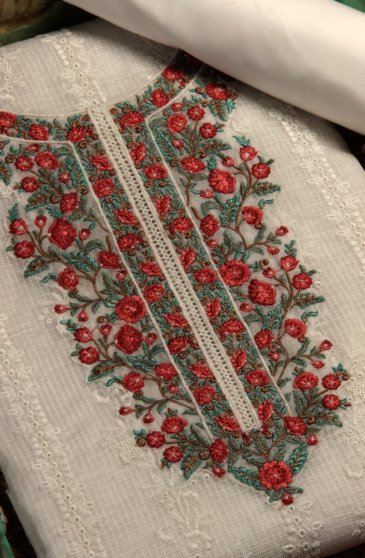 White Kota Beautiful Chikankari Embroidered Suit with Chiffon Dupatta - LEK1744