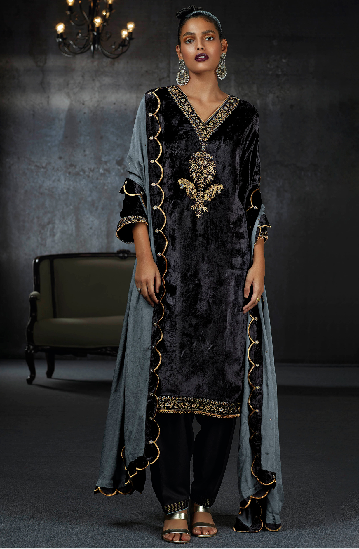 Black Pure Velvet Designer Unstitched Salwar Suit - LUNC1198