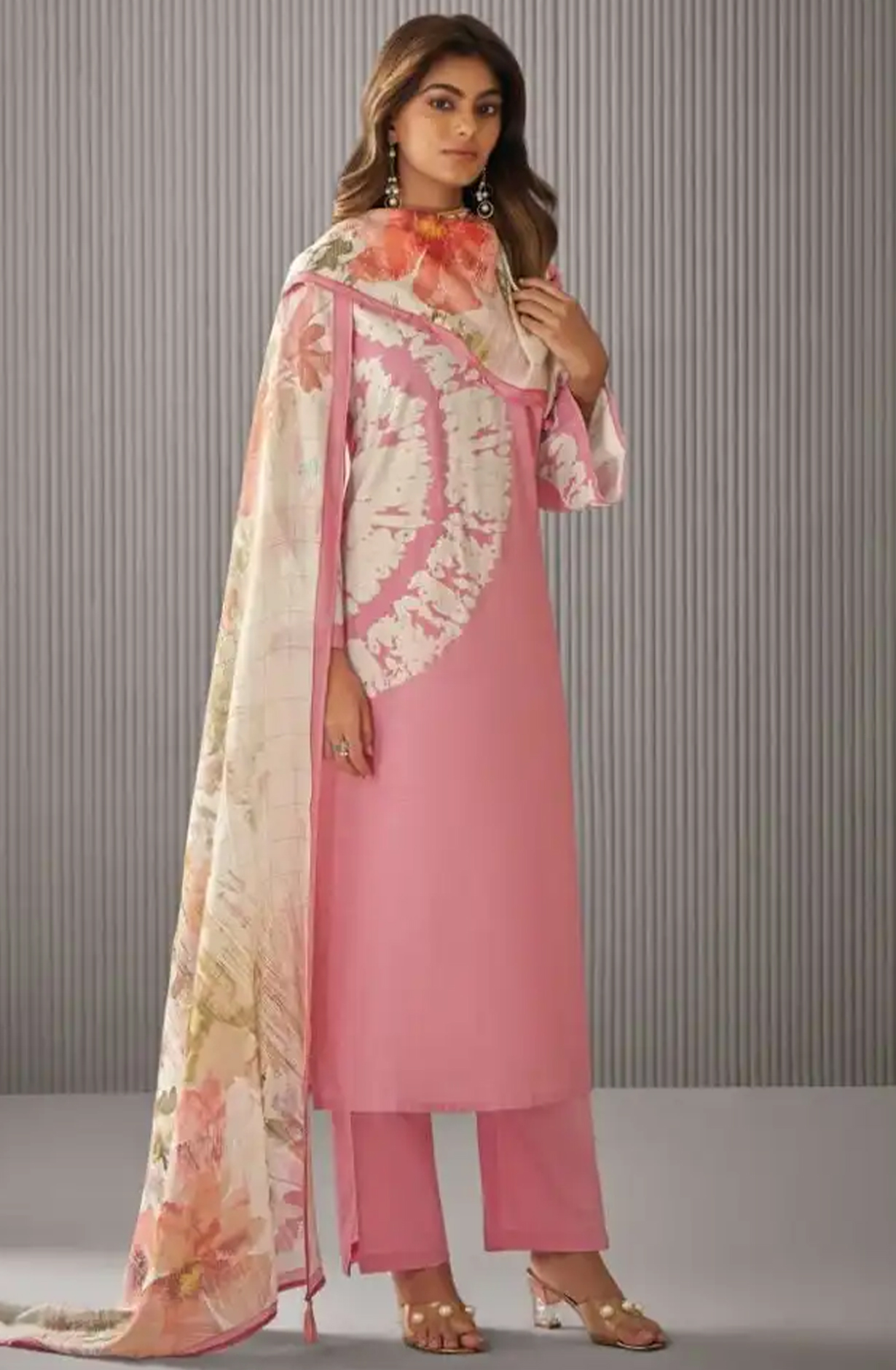 Pink Linen Beautiful Digital Printed Suit - LYR7051B