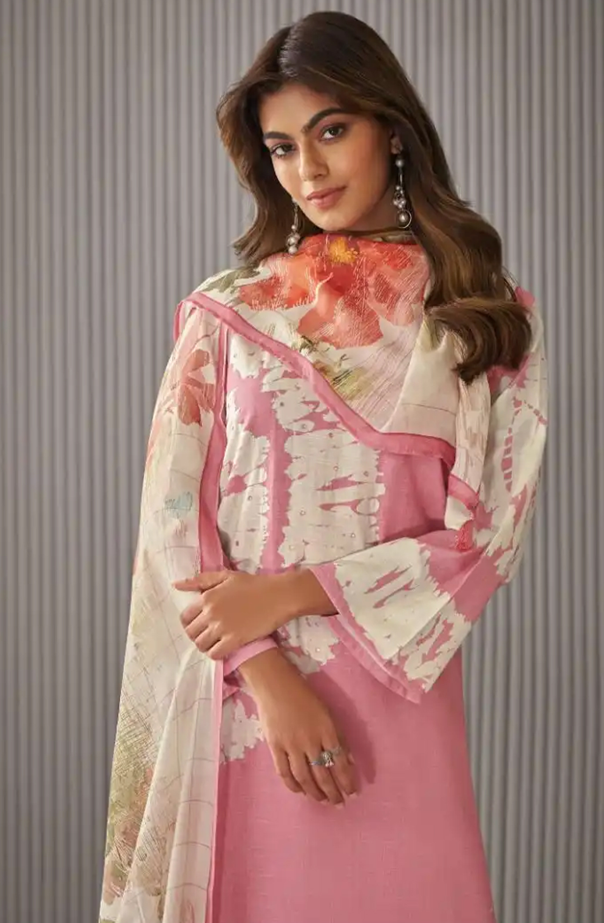 Pink Linen Beautiful Digital Printed Suit - LYR7051B