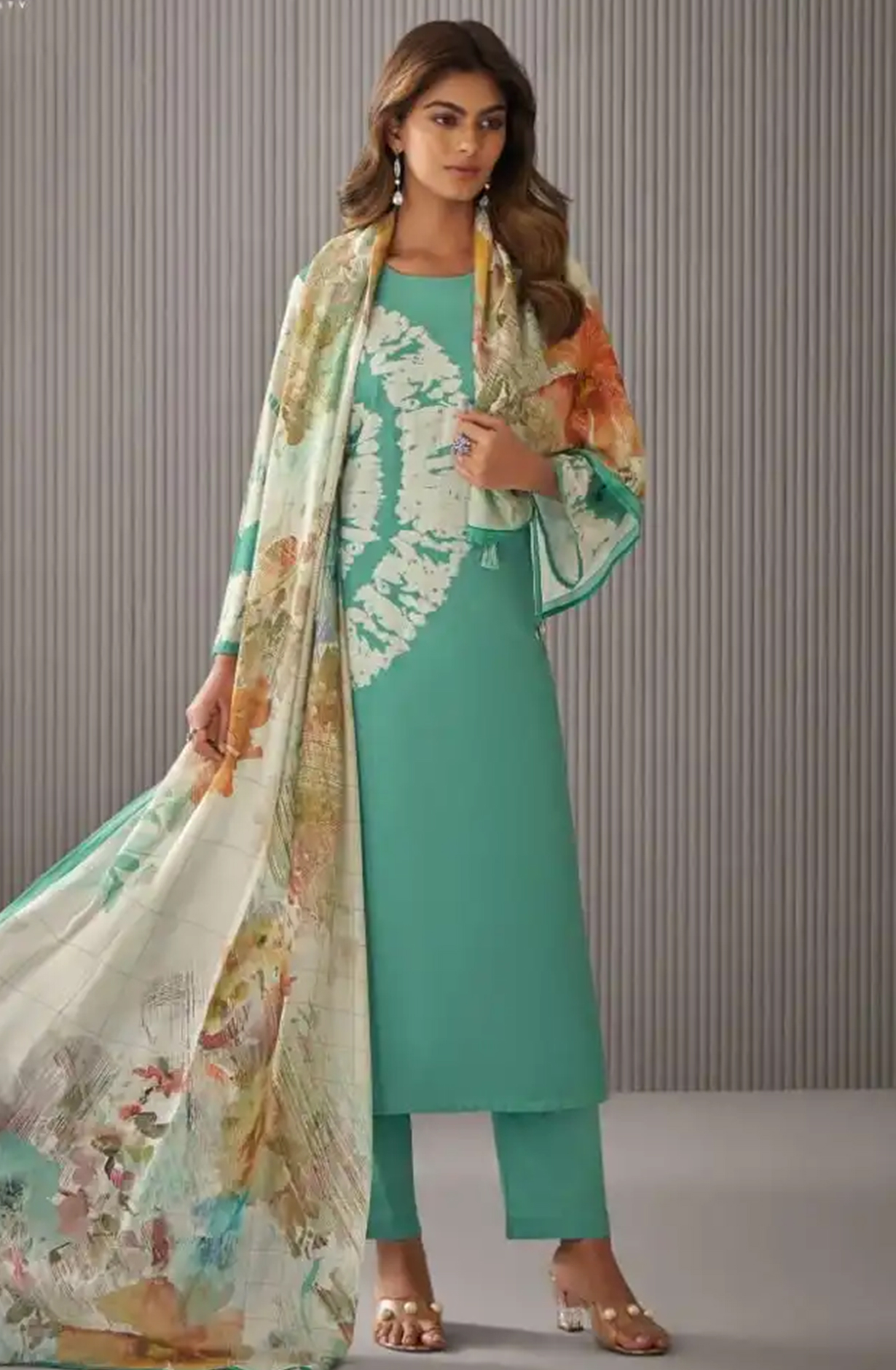 Green Linen Beautiful Digital Printed Suit - LYR7051D